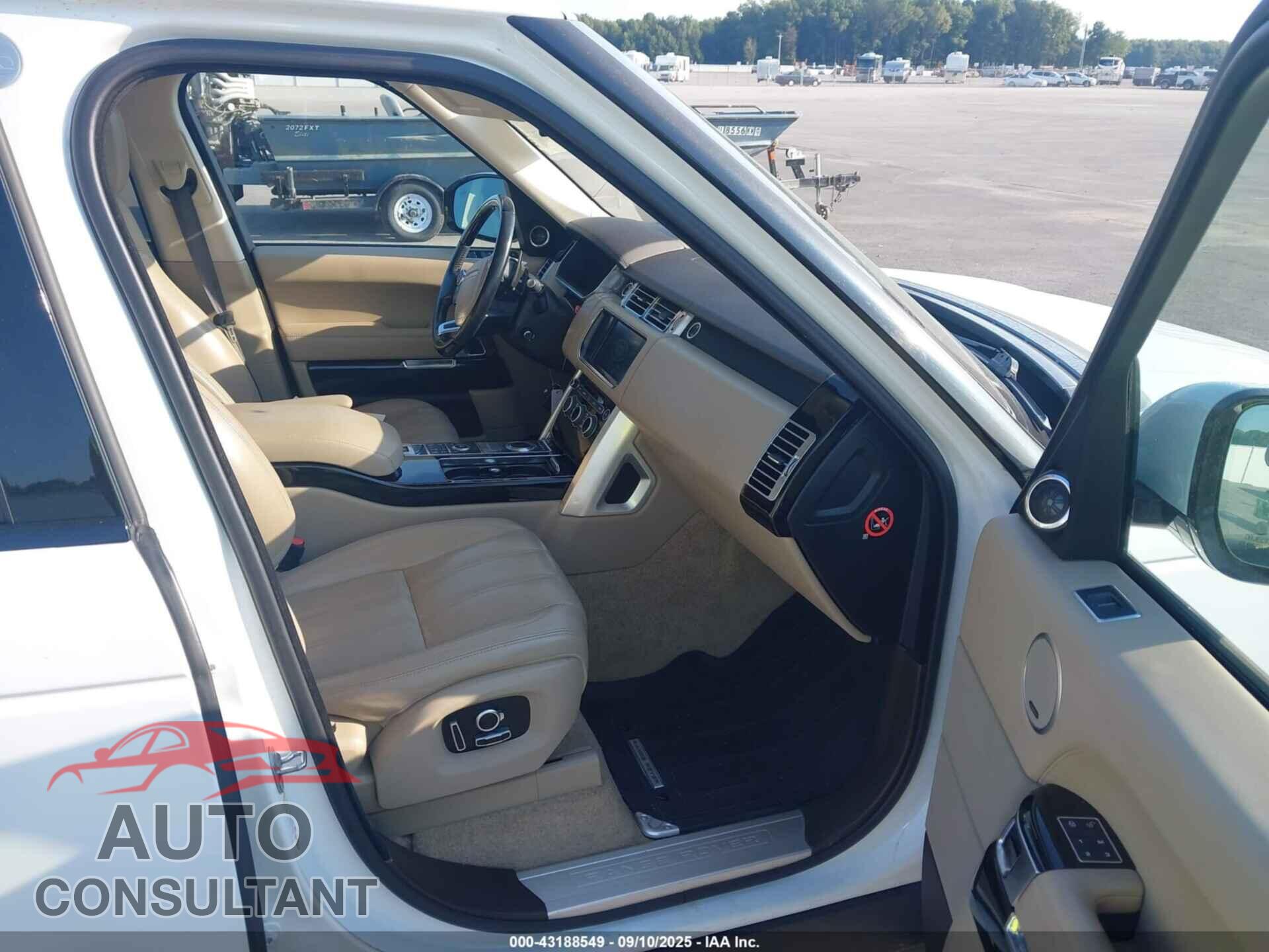 LAND ROVER RANGE ROVER 2016 - SALGS2KF4GA263353