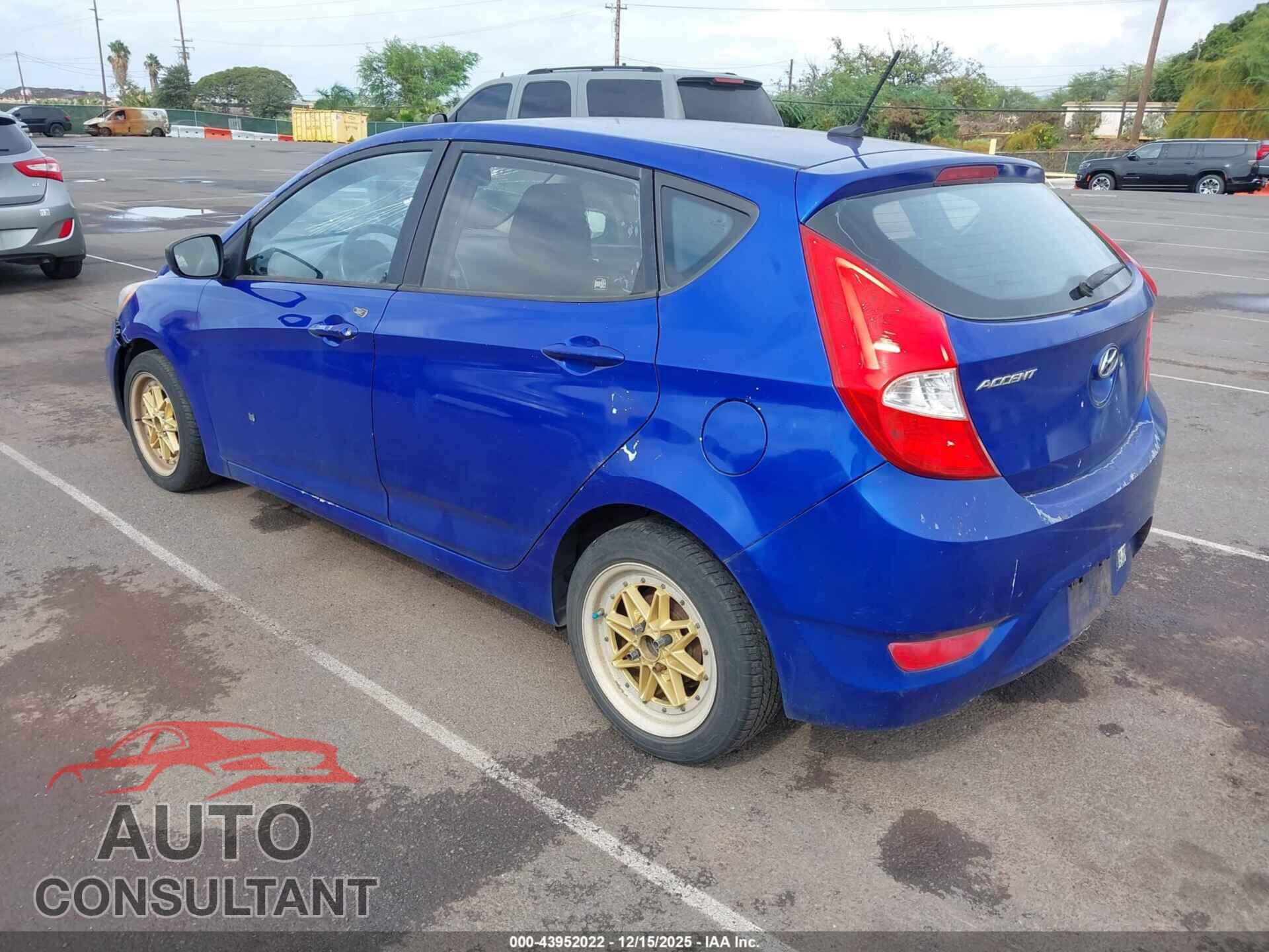 HYUNDAI ACCENT 2013 - KMHCT5AE0DU069776