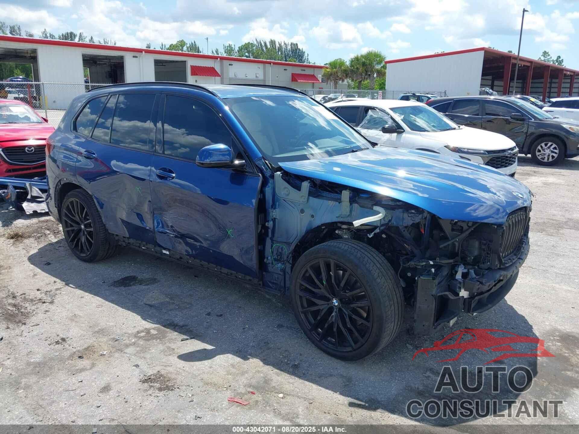 BMW X5 2022 - 5UXCR4C01N9K65498