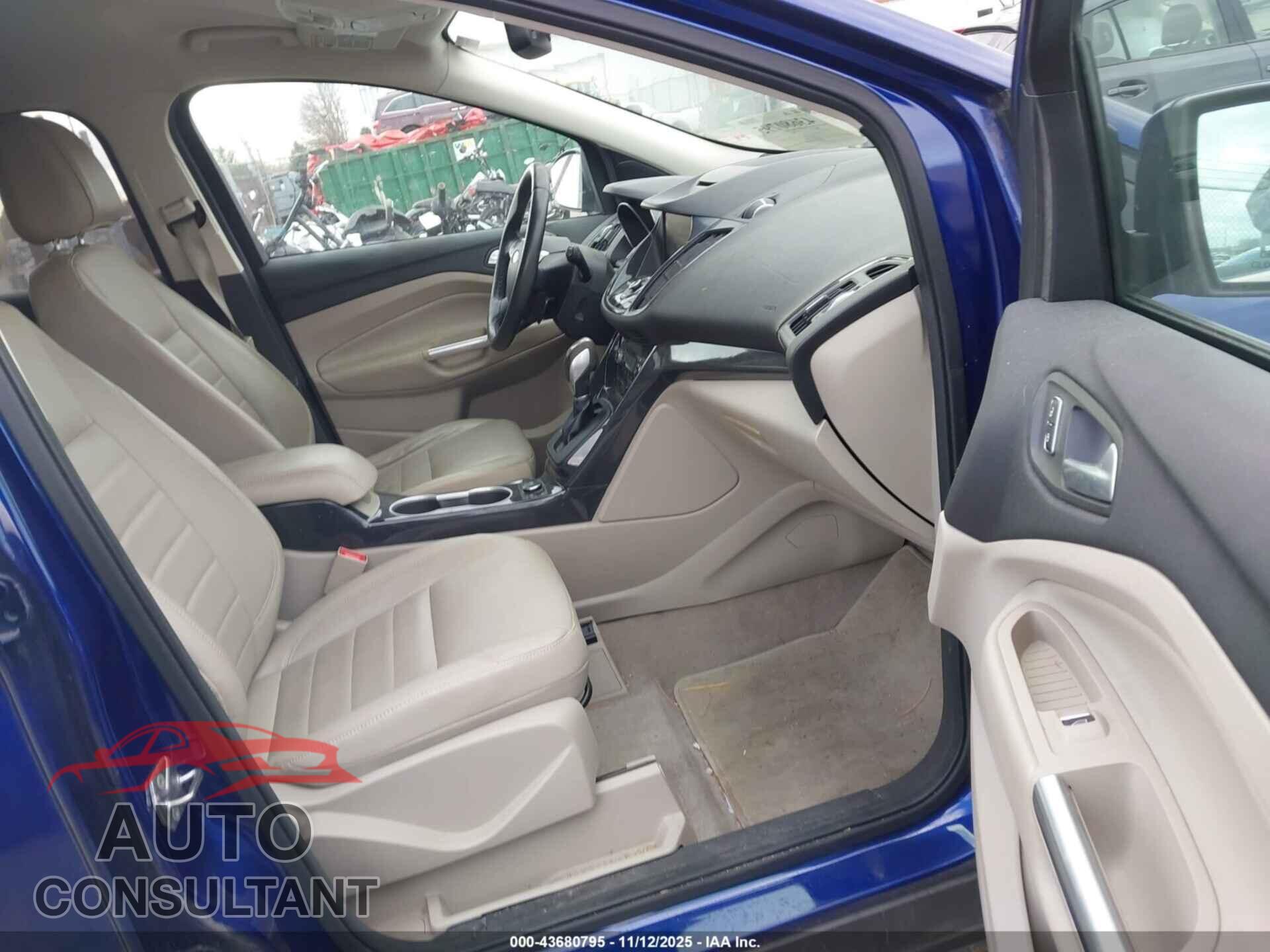 FORD ESCAPE 2014 - 1FMCU9JX0EUC20378