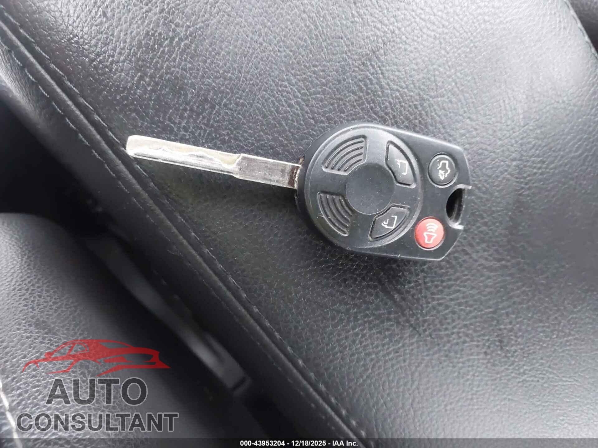 FORD FOCUS 2014 - 1FADP3F28EL240464