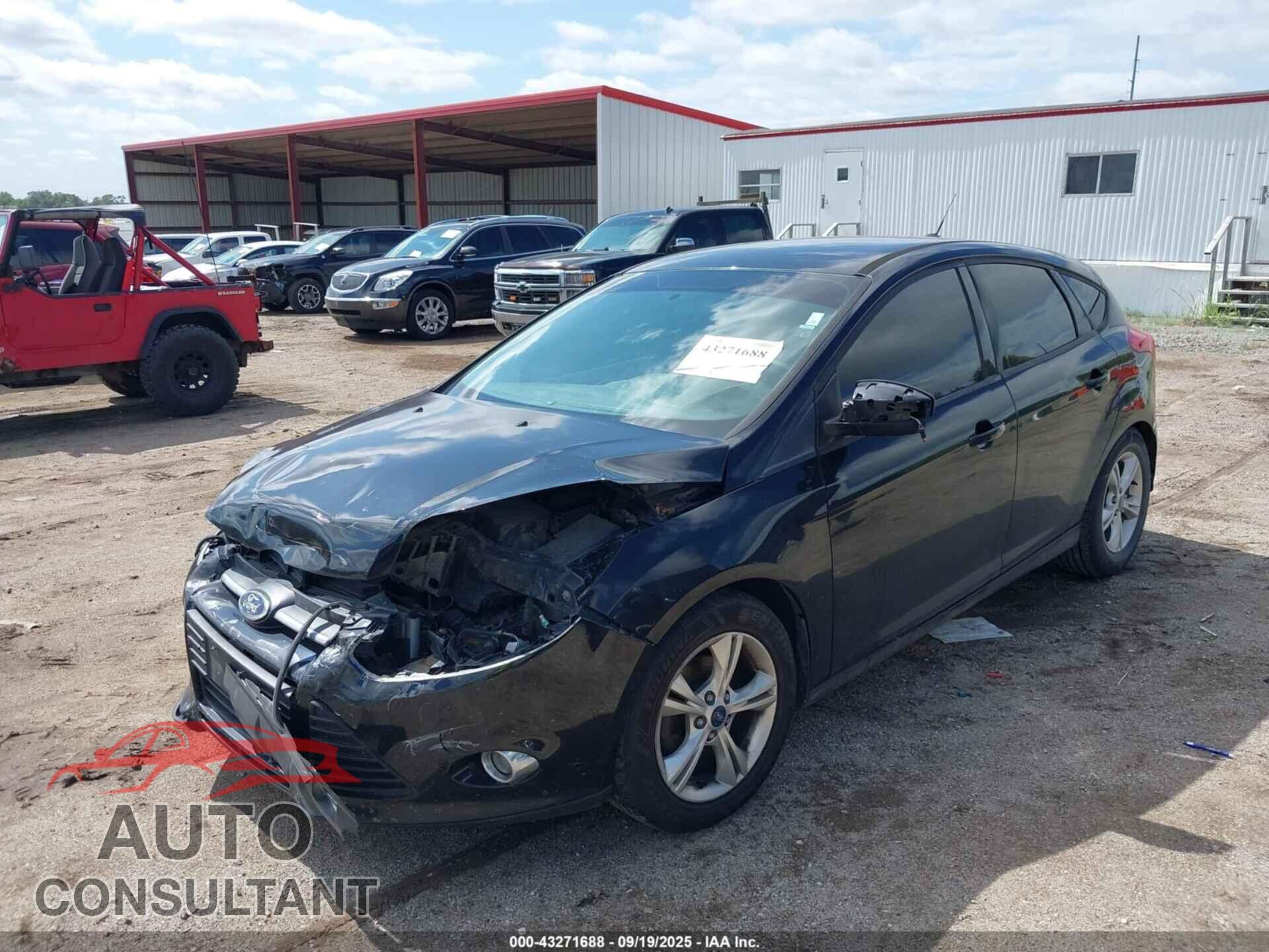 FORD FOCUS 2014 - 1FADP3K2XEL109977