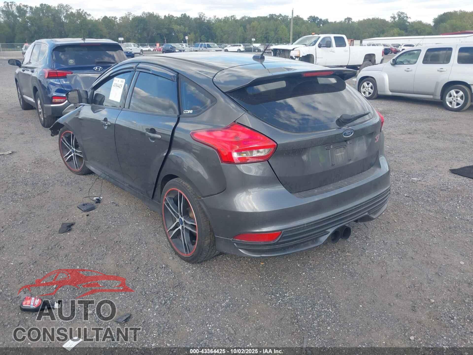 FORD FOCUS ST 2015 - 1FADP3L99FL354802