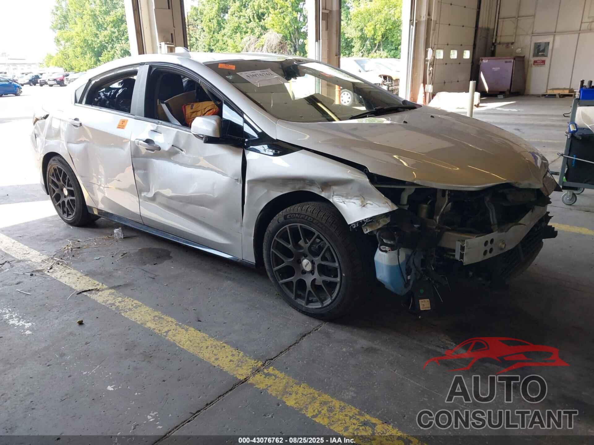 CHEVROLET VOLT 2017 - 1G1RD6S58HU158347
