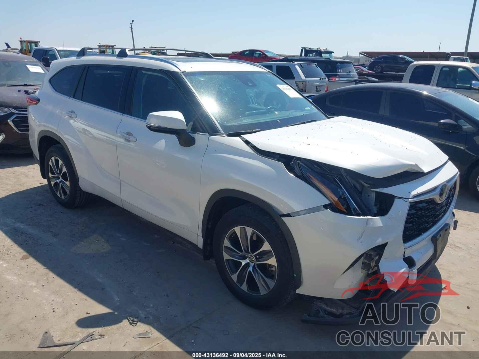 TOYOTA HIGHLANDER 2021 - 5TDGZRAH6MS048053