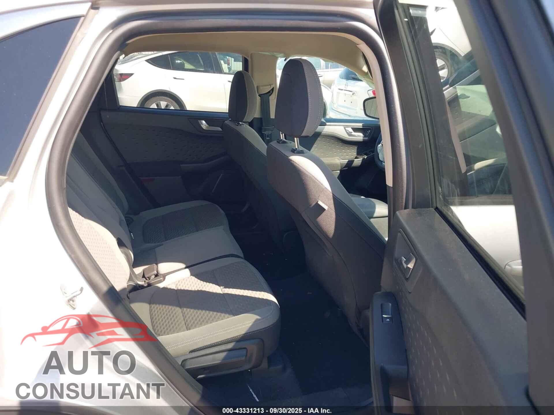 FORD ESCAPE 2020 - 1FMCU0G69LUA75364