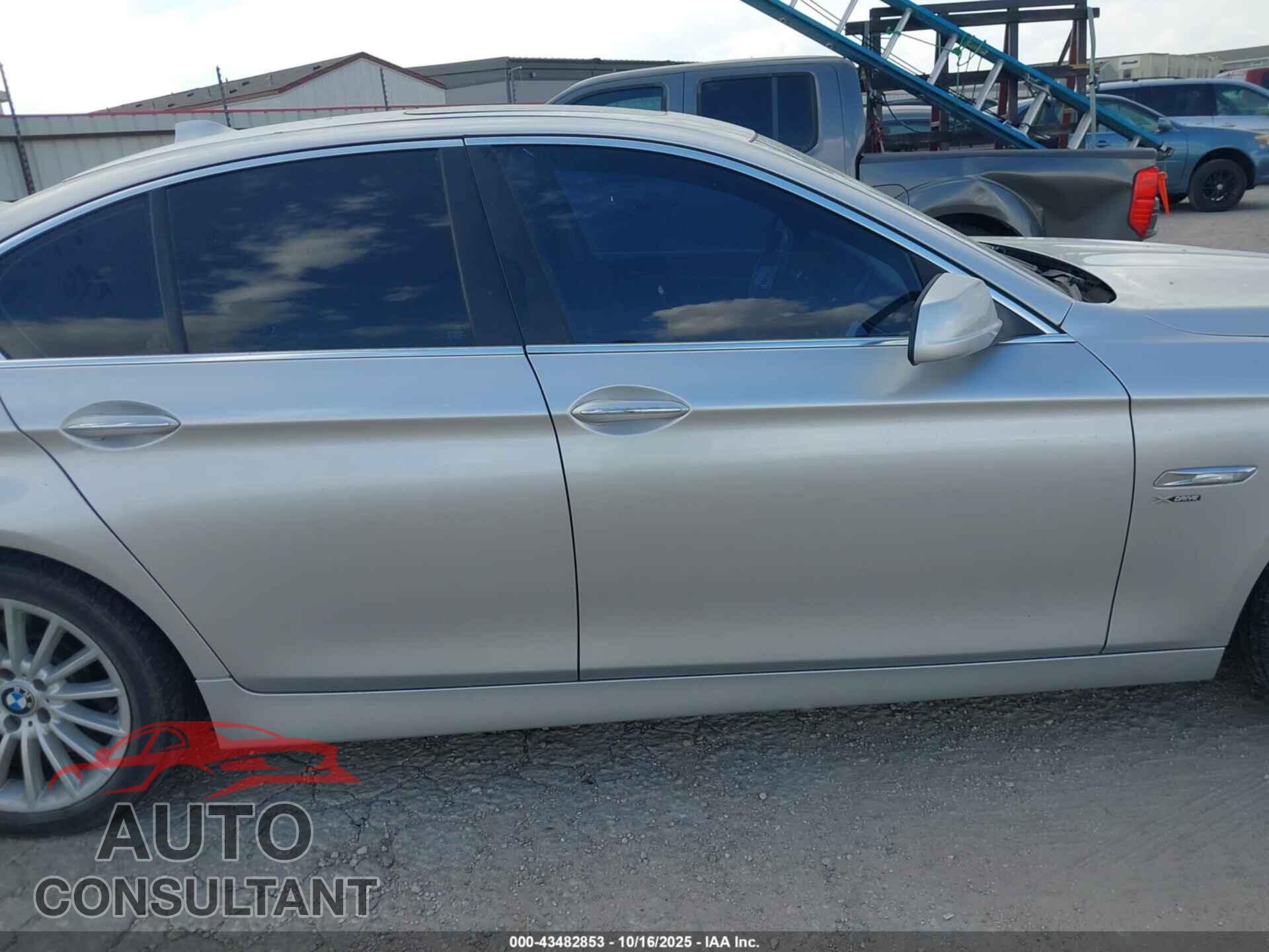 BMW 535I 2012 - WBAFU7C50CDU63376