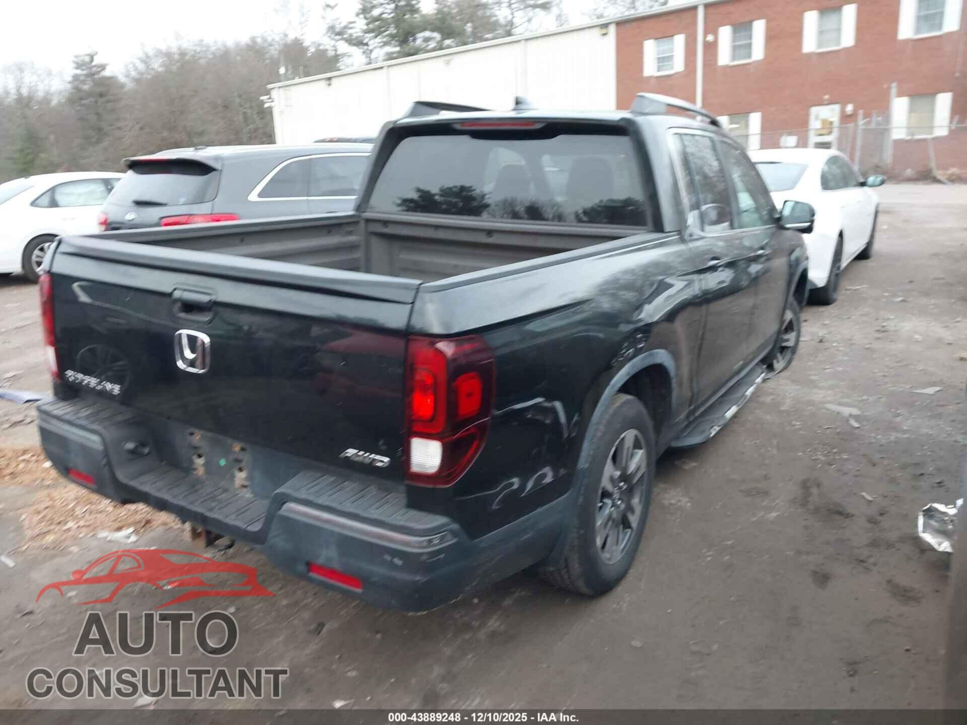 HONDA RIDGELINE 2017 - 5FPYK3F6XHB032355
