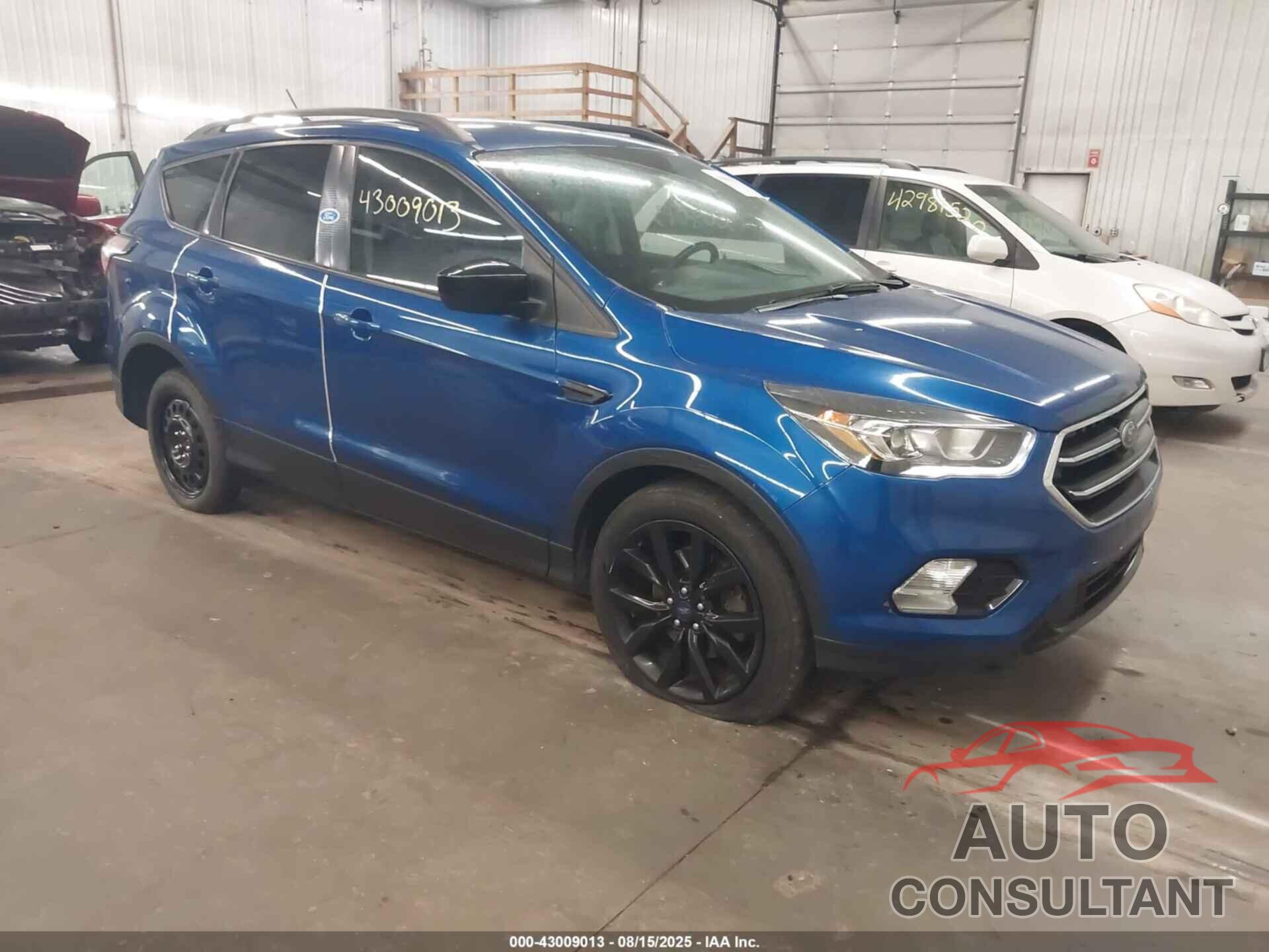 FORD ESCAPE 2018 - 1FMCU9GD7JUA23750