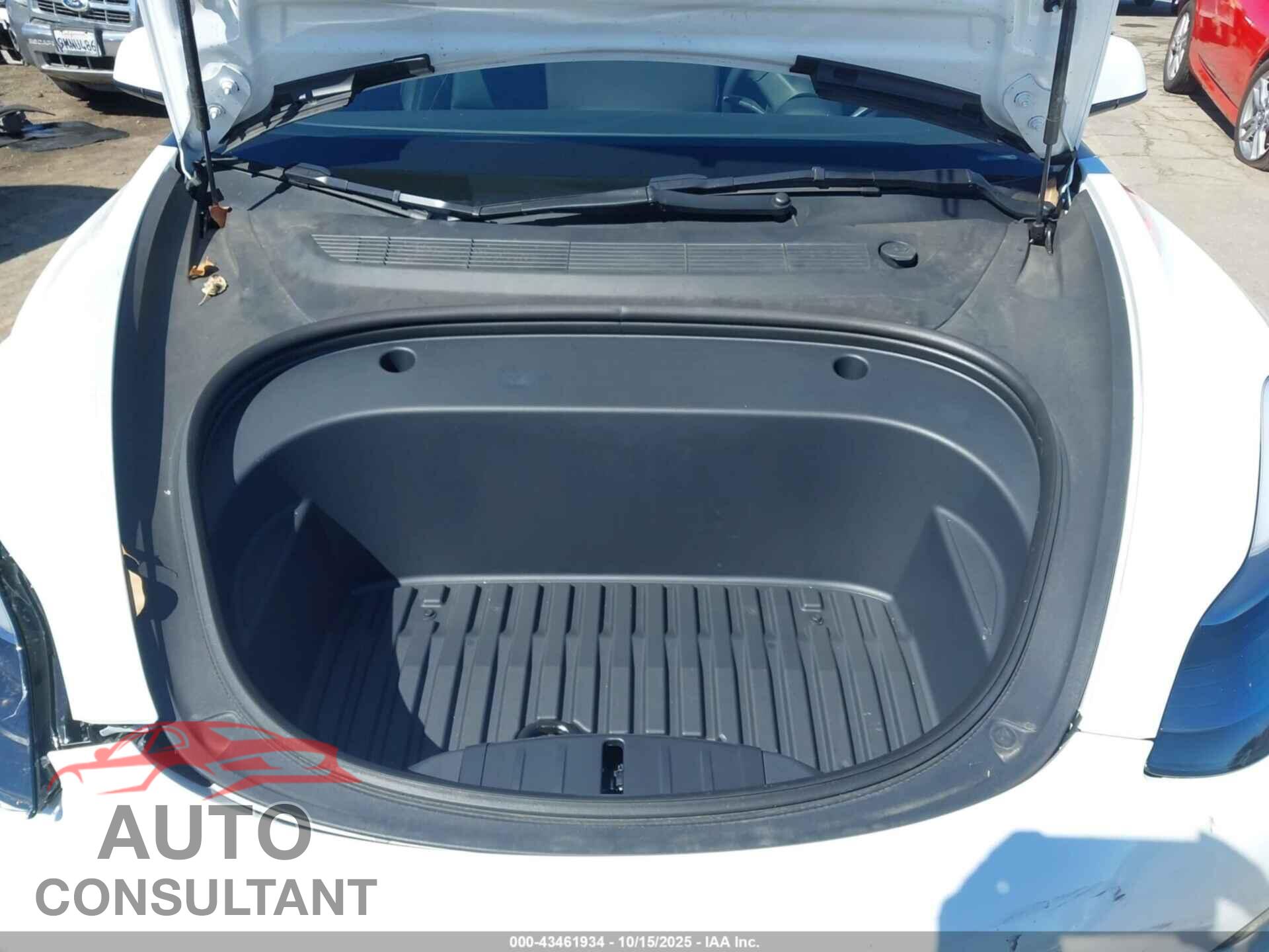 TESLA MODEL 3 2023 - 5YJ3E1EA5PF472518