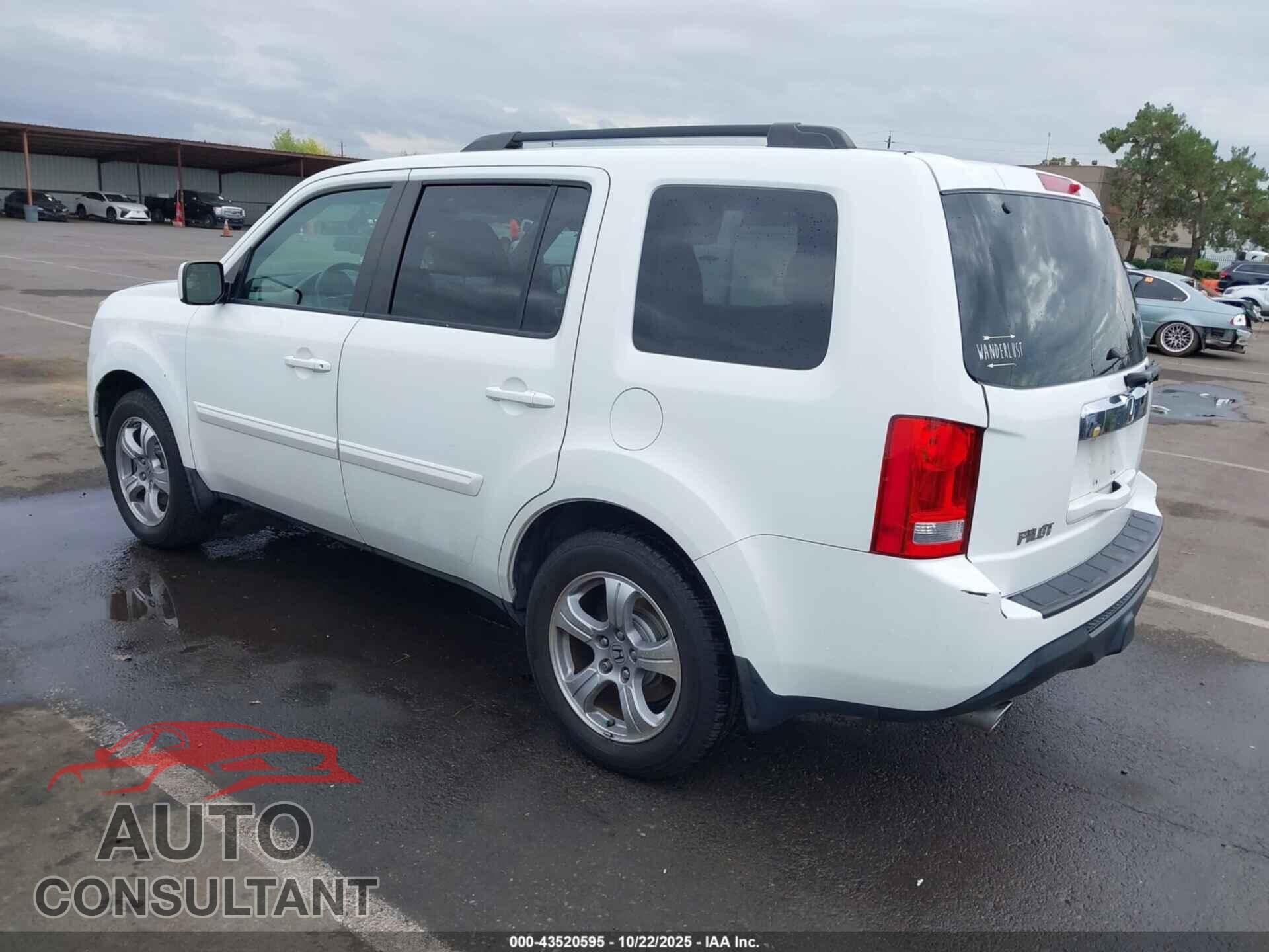 HONDA PILOT 2013 - 5FNYF3H52DB013116
