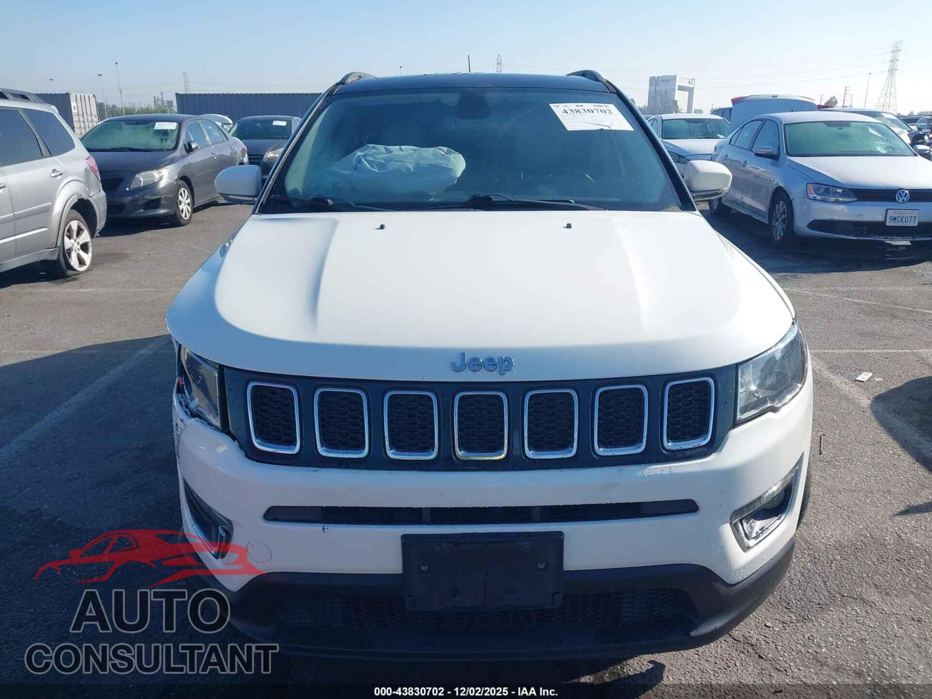 JEEP COMPASS 2019 - 3C4NJCCB4KT652773