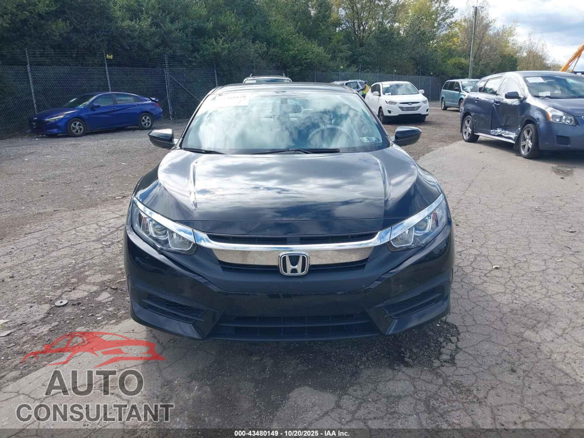 HONDA CIVIC 2018 - 2HGFC2F51JH520139