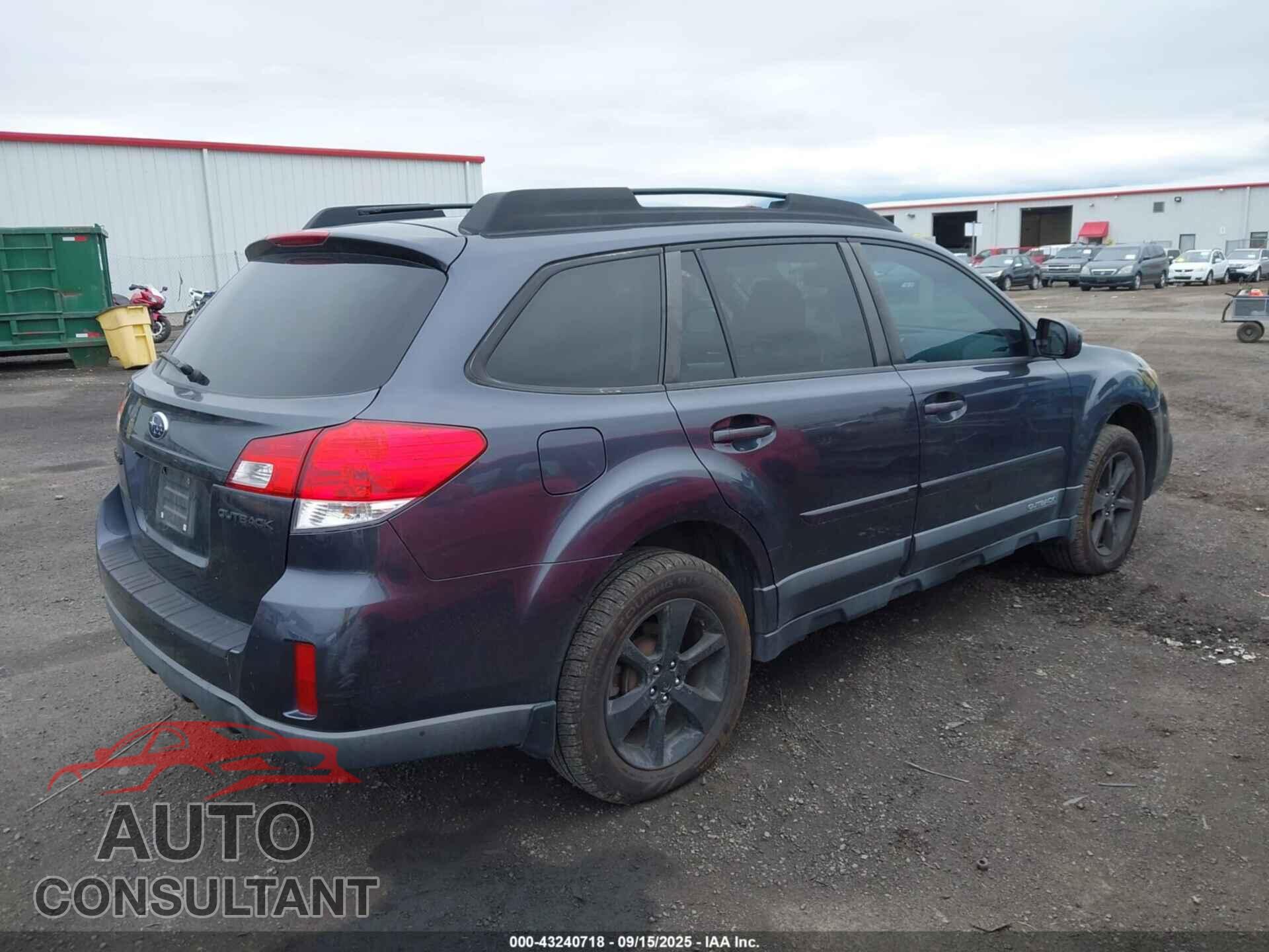 SUBARU OUTBACK 2013 - 4S4BRBGC7D3324234