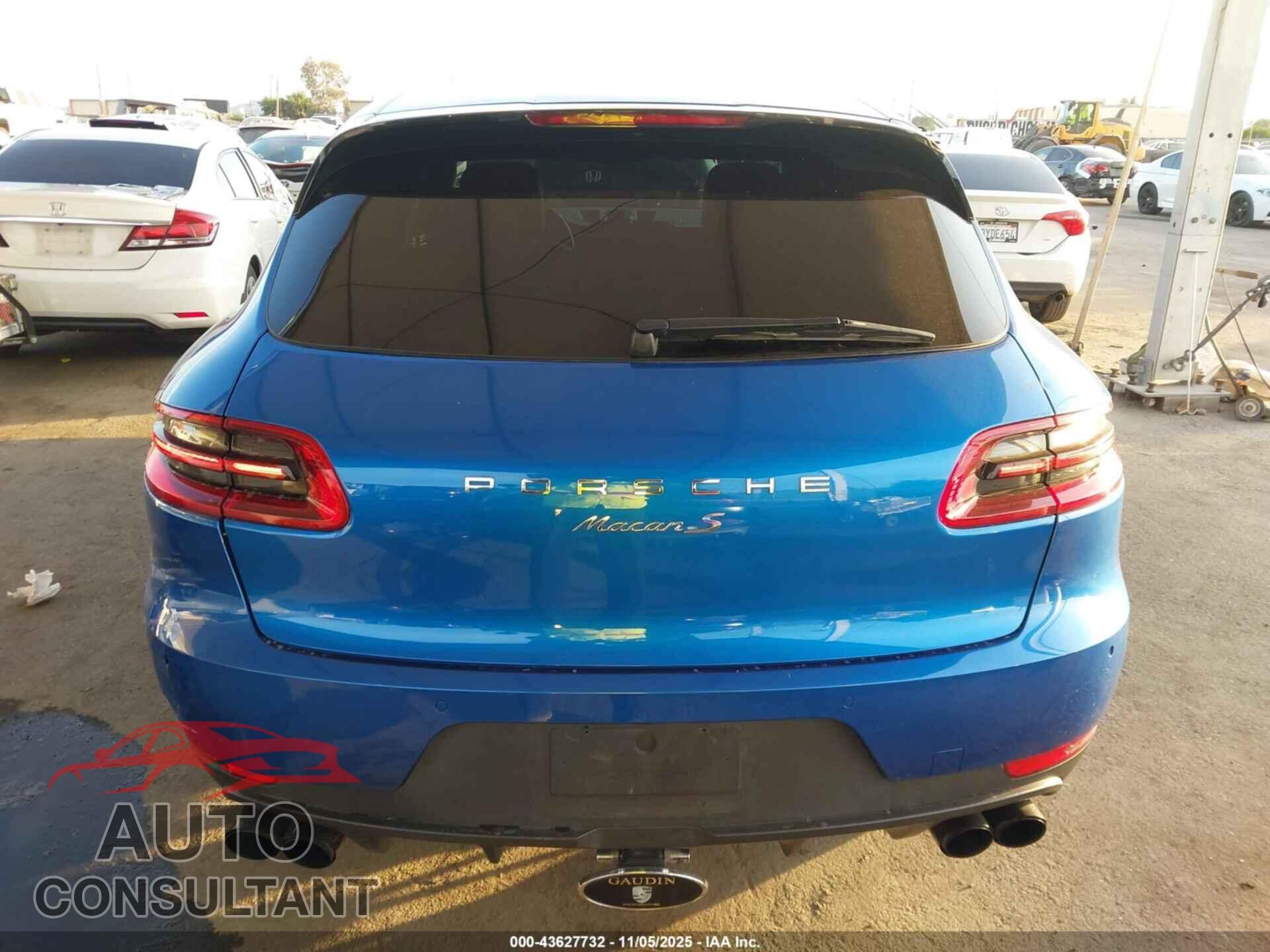 PORSCHE MACAN 2015 - WP1AB2A5XFLB72692