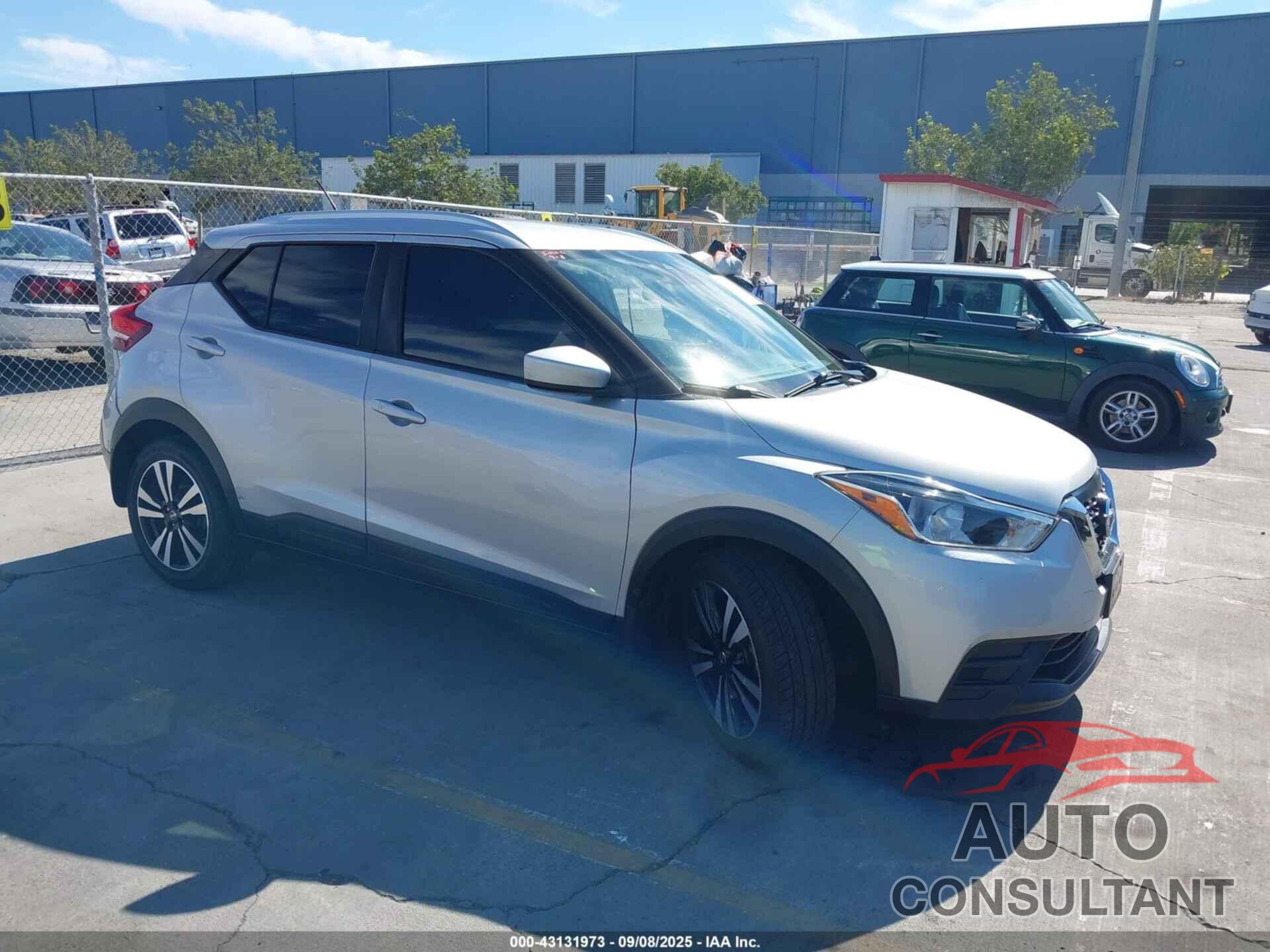 NISSAN KICKS 2020 - 3N1CP5CV8LL486886