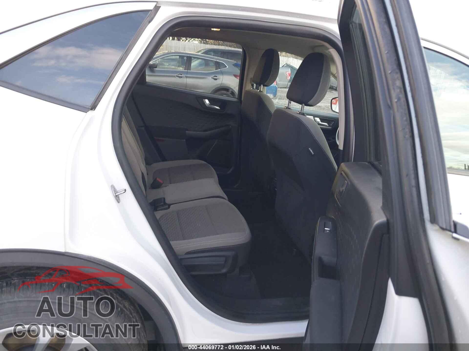 FORD ESCAPE 2020 - 1FMCU9G65LUA37005