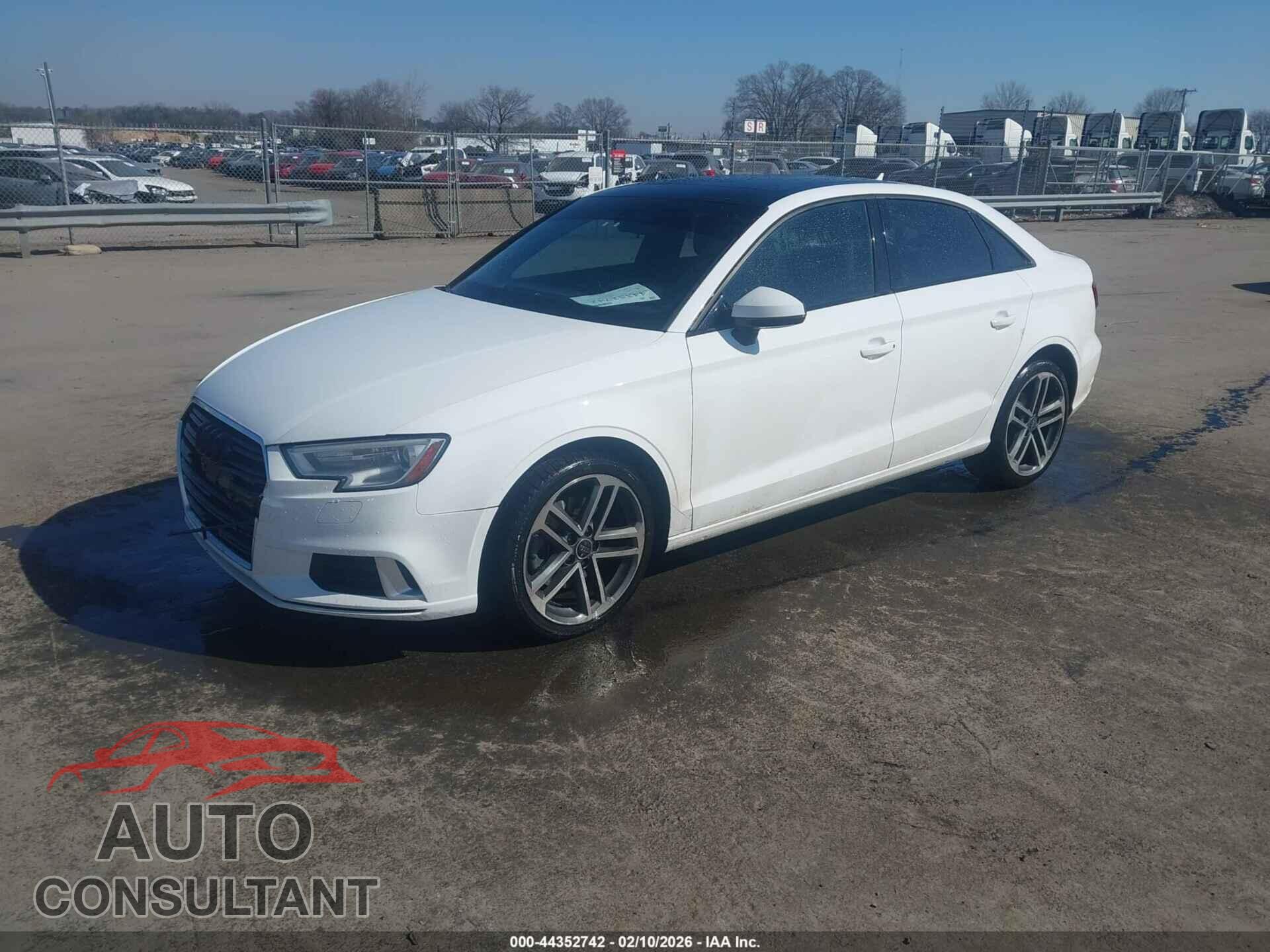 AUDI A3 2017 - WAUAUGFF1H1037798