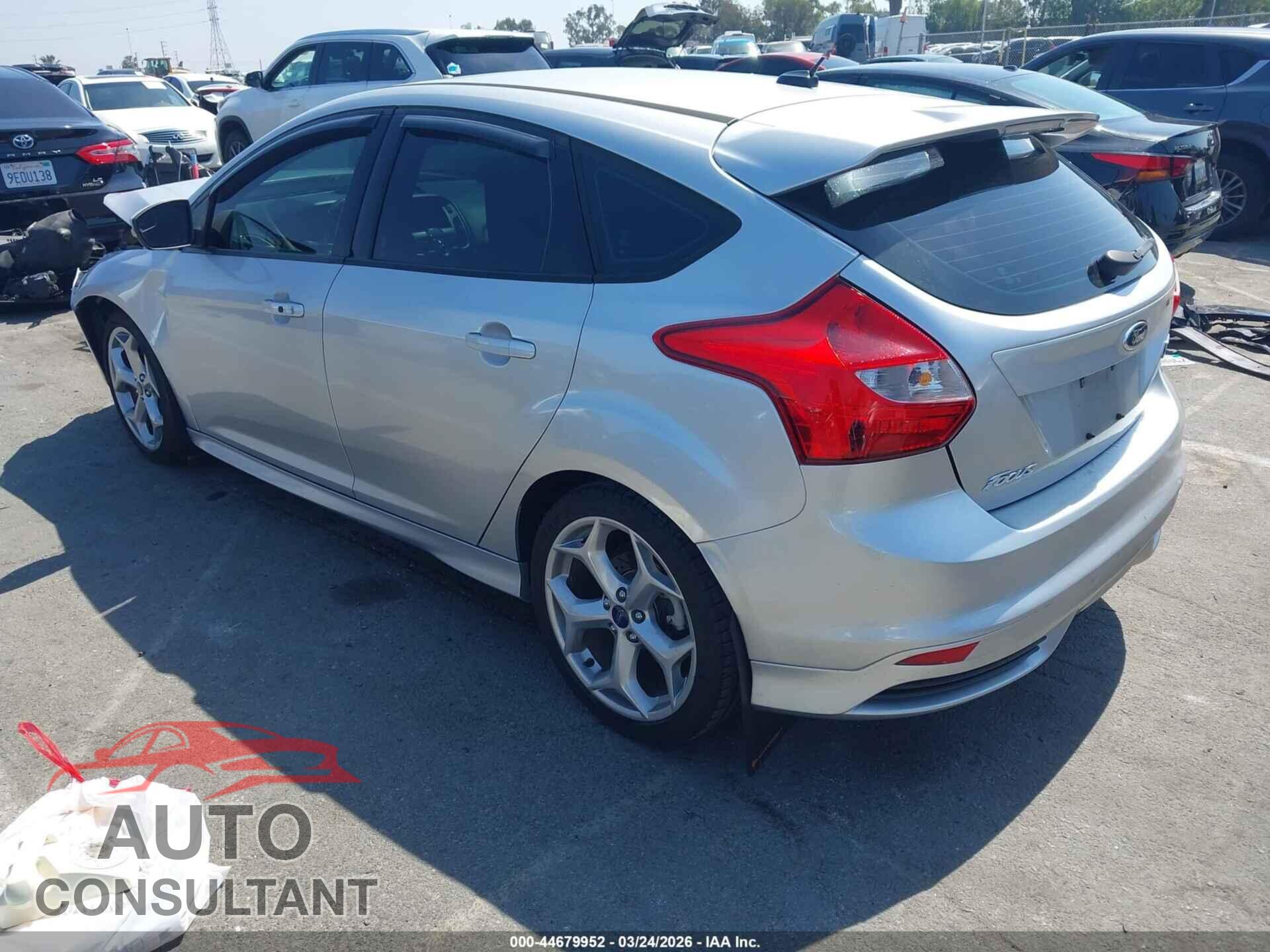 FORD FOCUS ST 2013 - 1FADP3L9XDL170630
