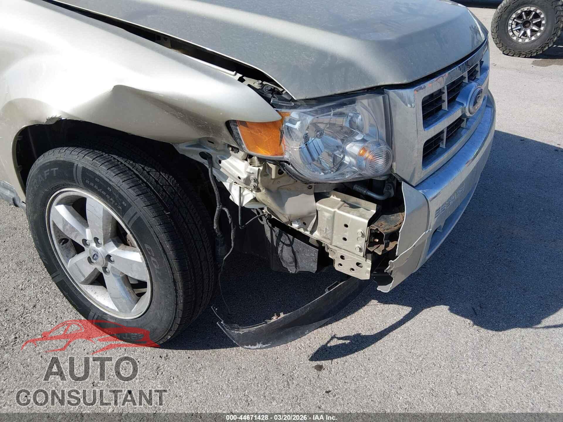 FORD ESCAPE 2010 - 1FMCU0E74AKD19541