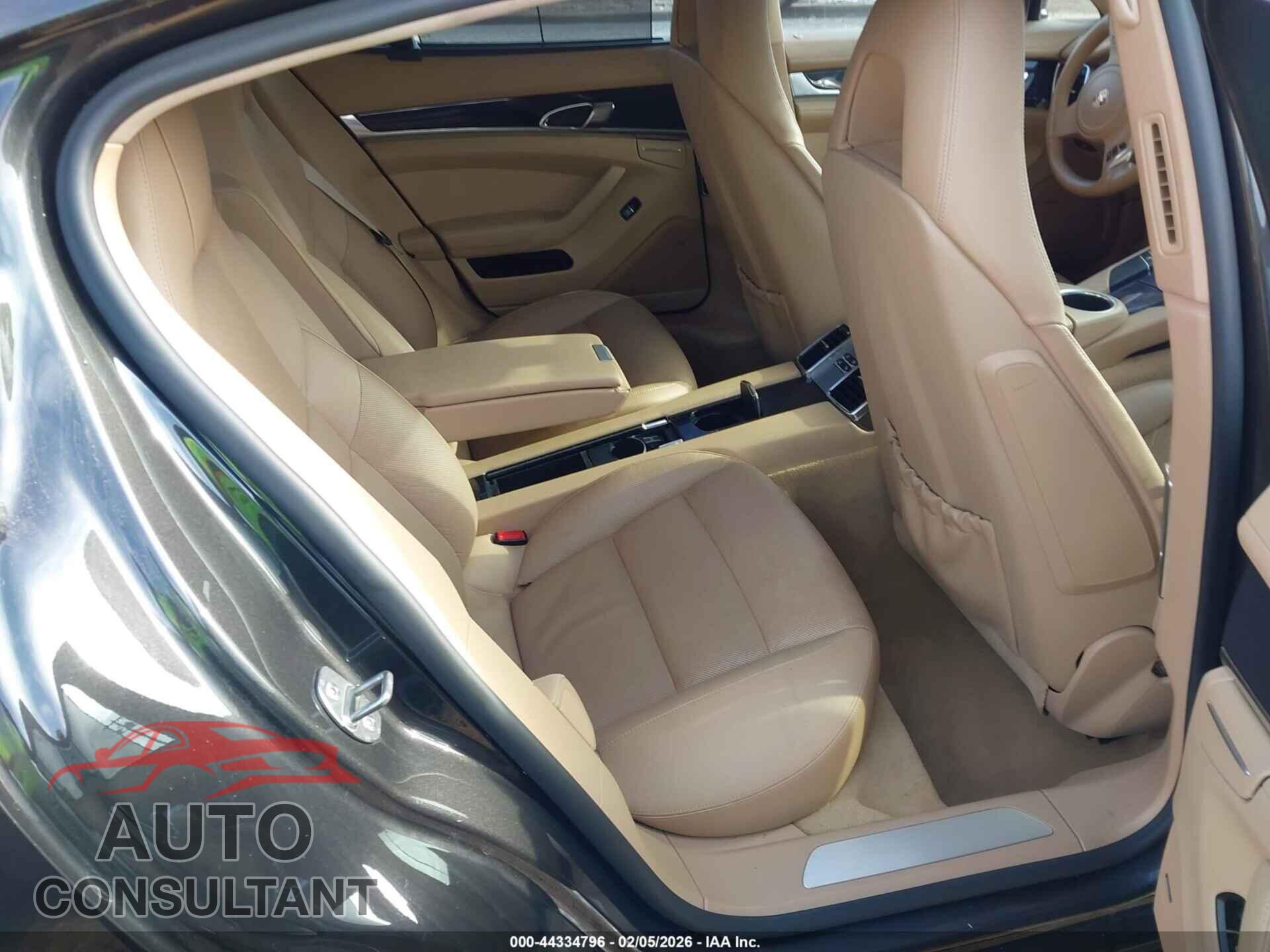 PORSCHE PANAMERA 2012 - WP0AA2A70CL018574