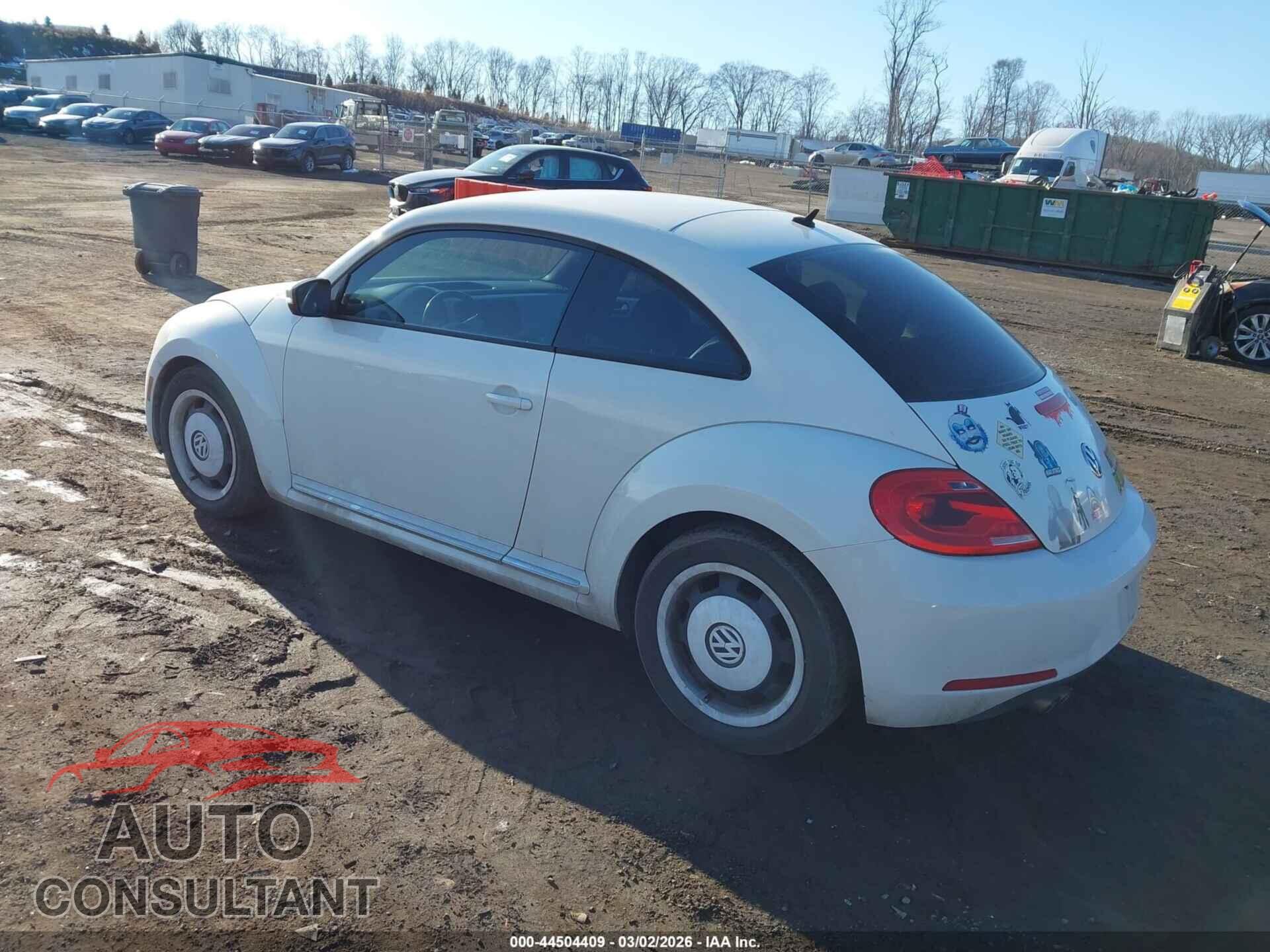 VOLKSWAGEN BEETLE 2012 - 3VWJP7AT2CM635897