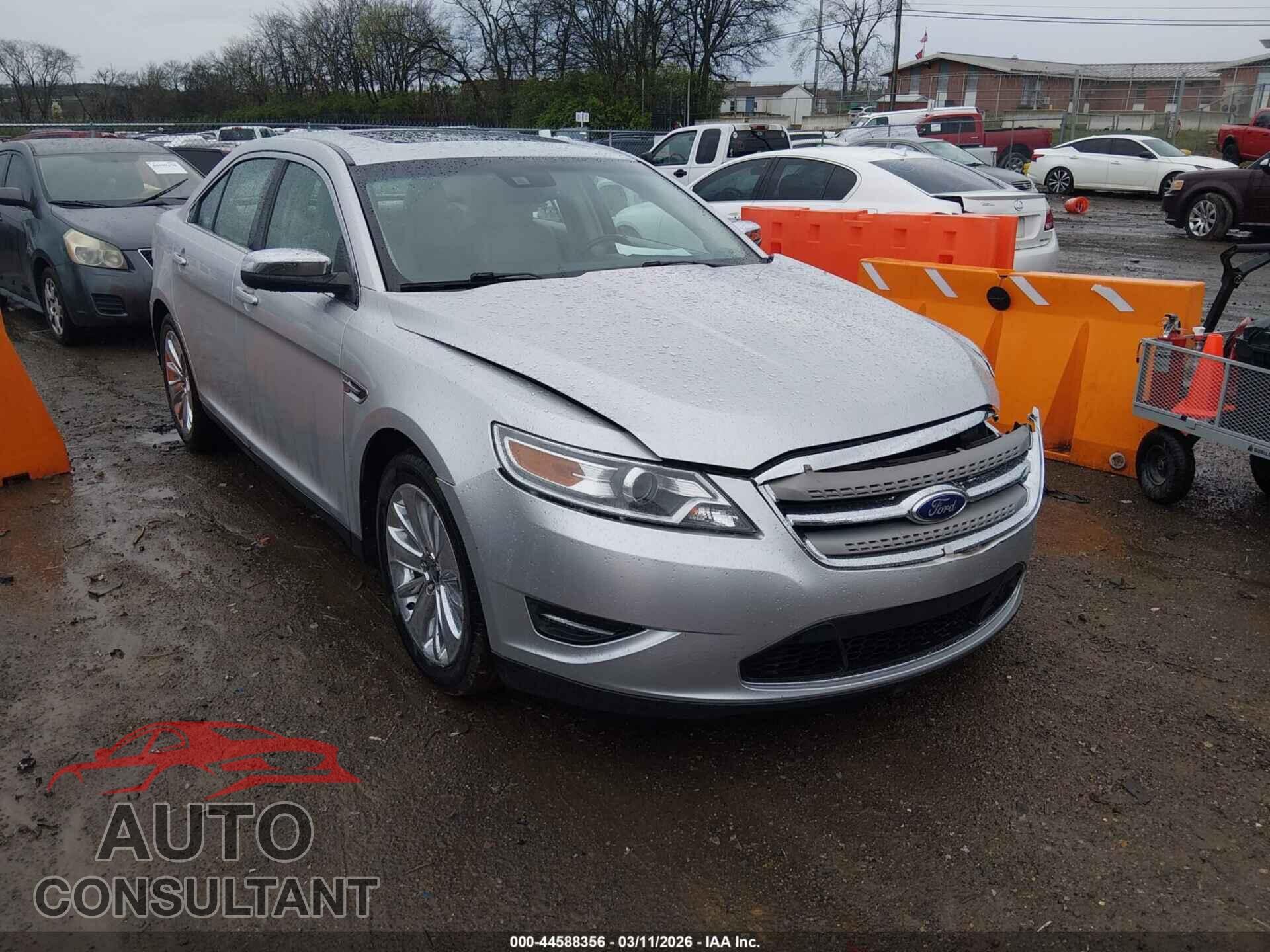 FORD TAURUS 2012 - 1FAHP2FW0CG117407