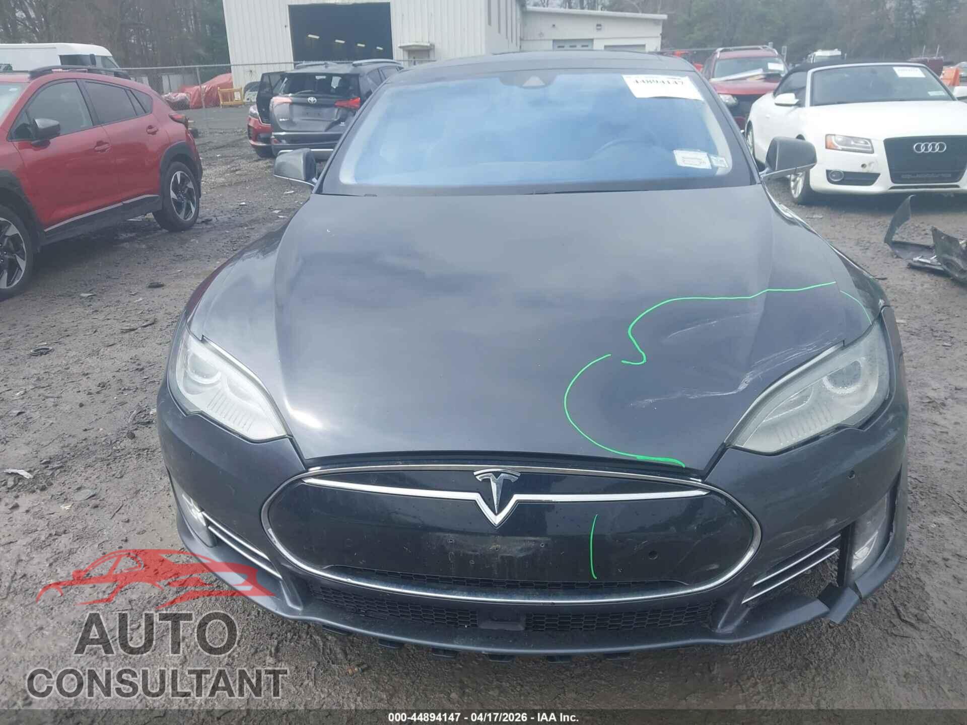 TESLA MODEL S 2015 - 5YJSA1E29FF106124
