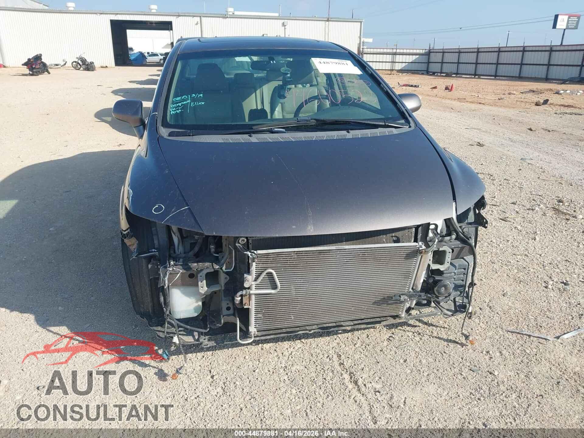 HONDA CIVIC 2010 - 19XFA1F9XAE009607
