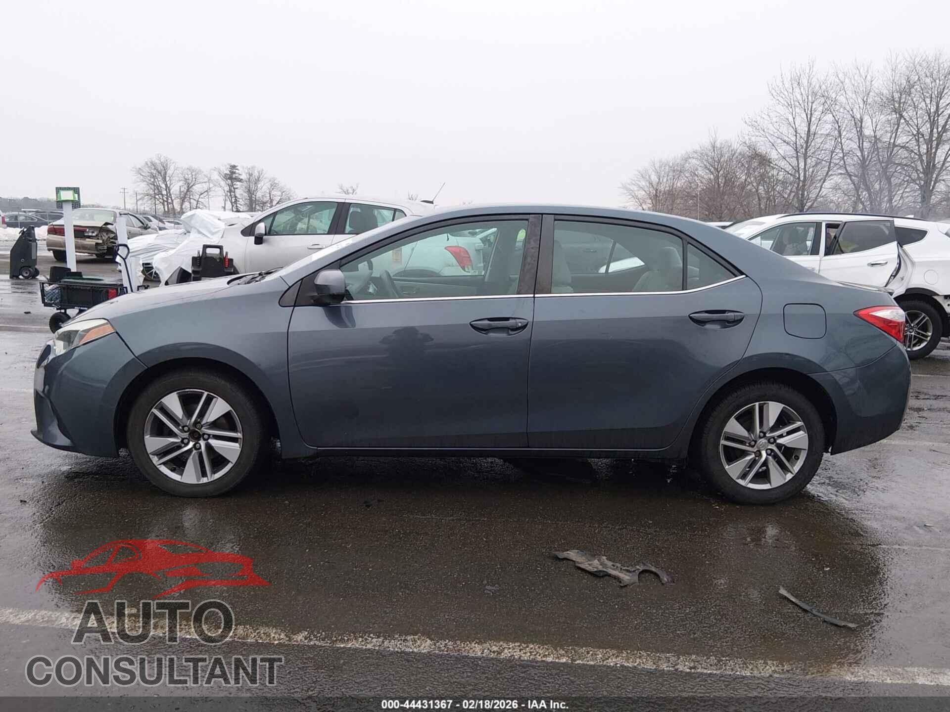 TOYOTA COROLLA 2014 - 2T1BPRHE4EC002419