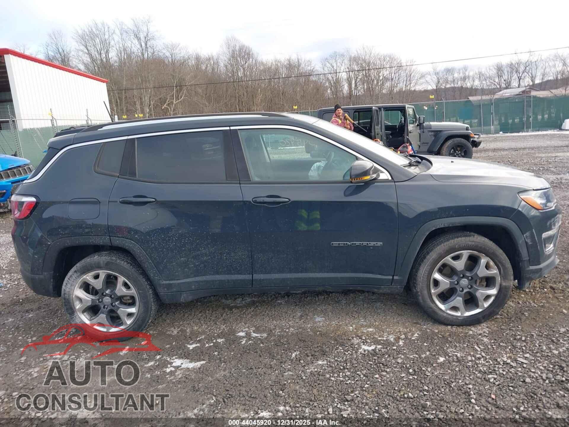 JEEP NEW COMPASS 2017 - 3C4NJDCB9HT597719