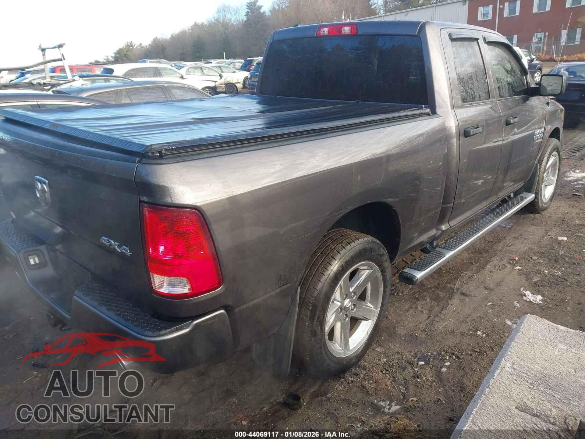 RAM 1500 2017 - 1C6RR7FT5HS581901