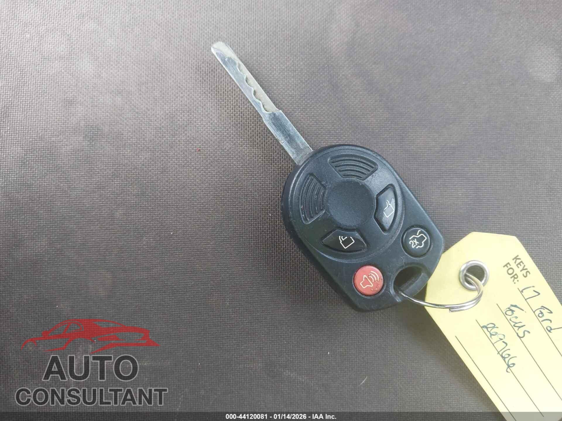 FORD FOCUS 2017 - 1FADP3F29HL269766