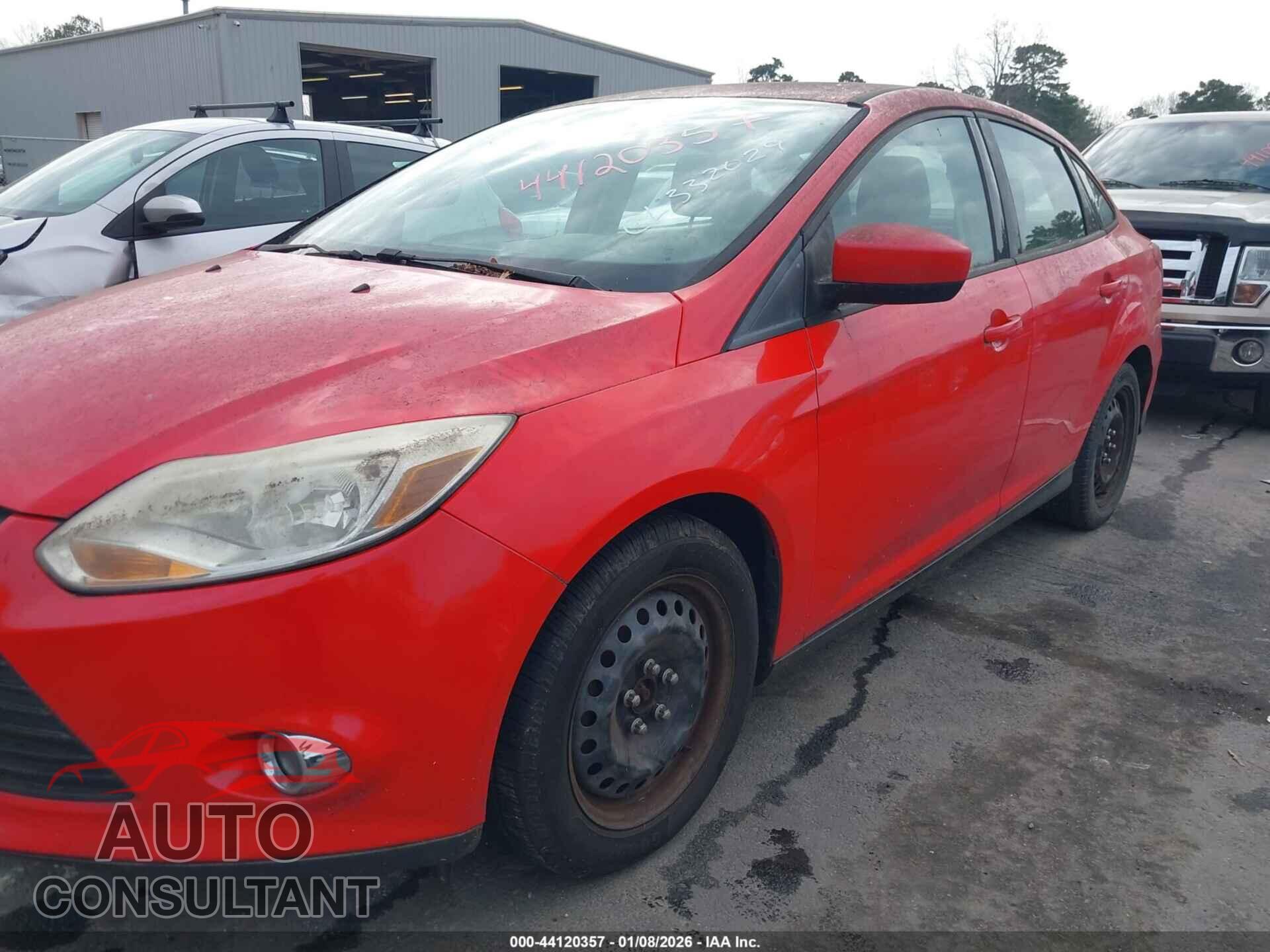 FORD FOCUS 2012 - 1FAHP3F23CL332029