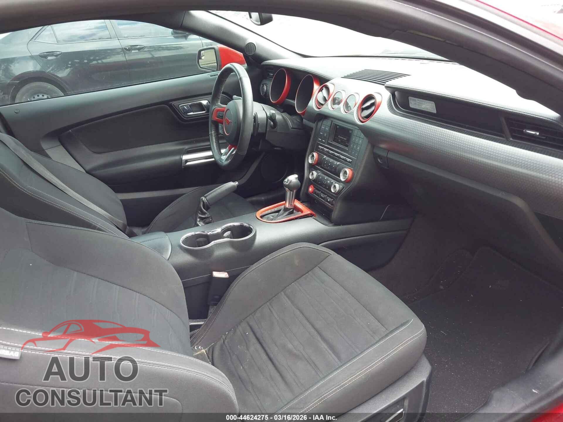 FORD MUSTANG 2015 - 1FA6P8TH3F5411920