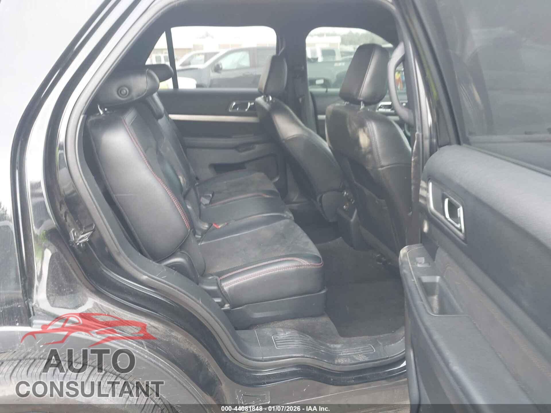 FORD EXPLORER 2018 - 1FM5K8D85JGA03107