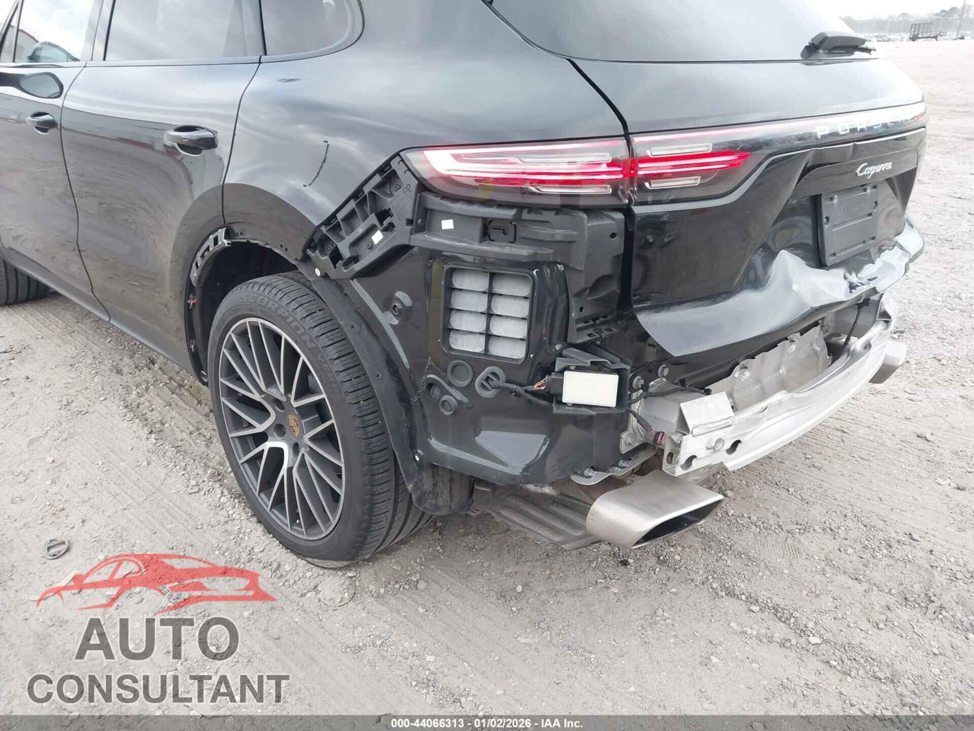 PORSCHE CAYENNE 2019 - WP1AA2AY8KDA07581