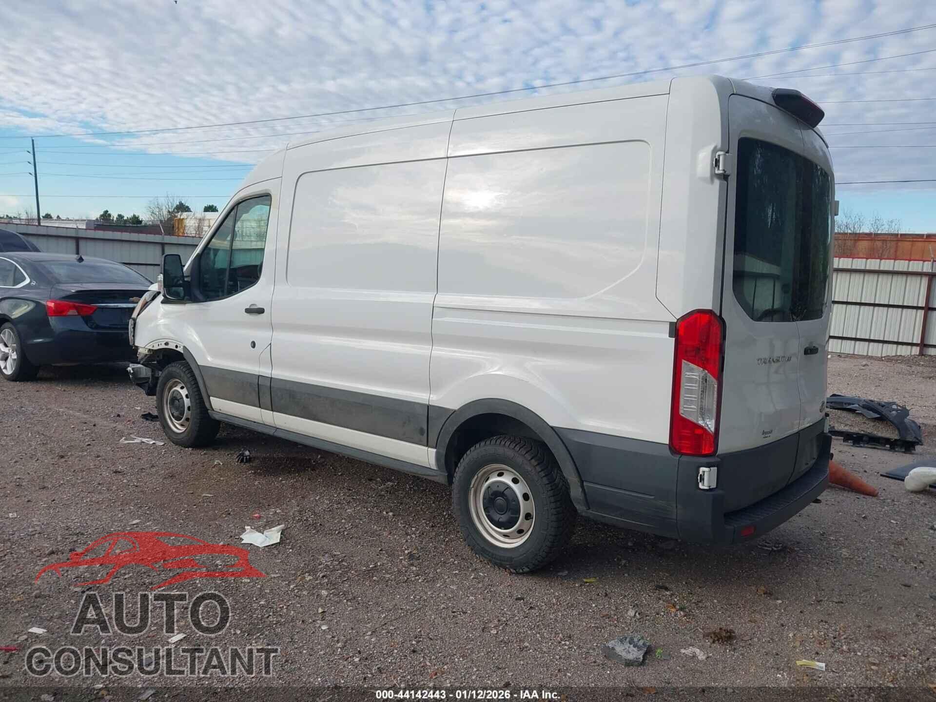 FORD TRANSIT-150 2020 - 1FTYE1C8XLKB50184