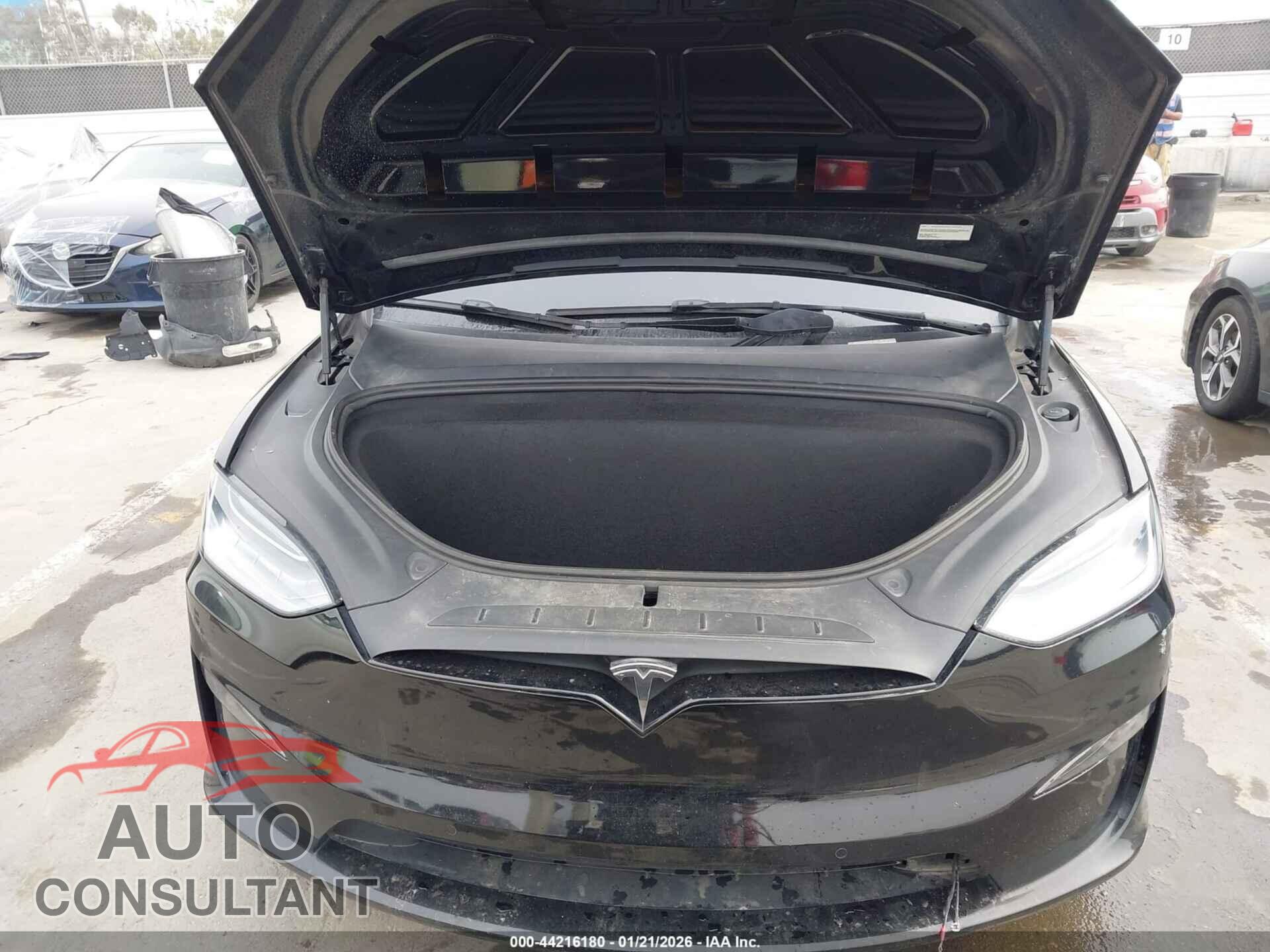 TESLA MODEL X 2022 - 7SAXCBE54NF328636