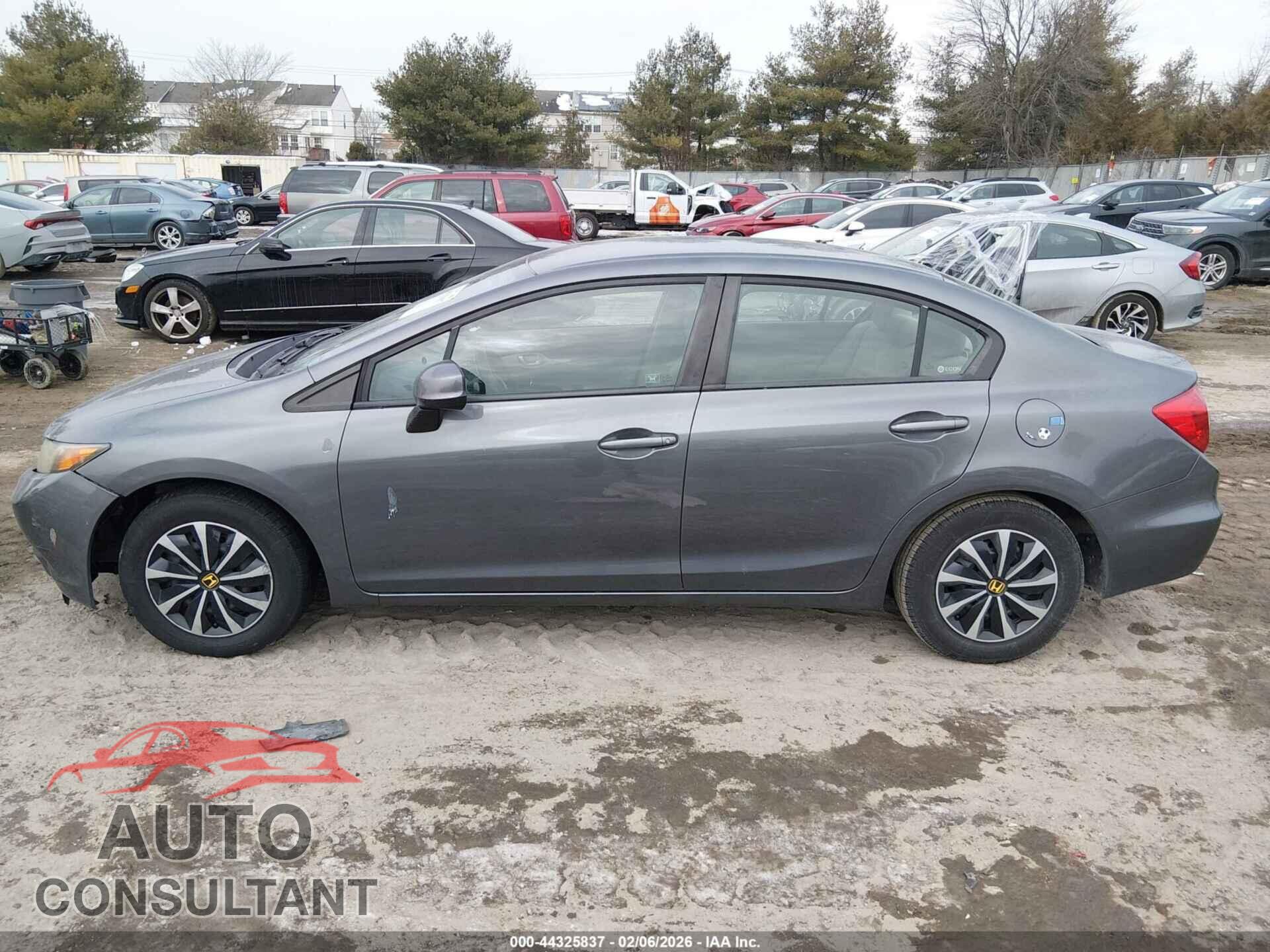 HONDA CIVIC 2012 - 19XFB2F55CE347452