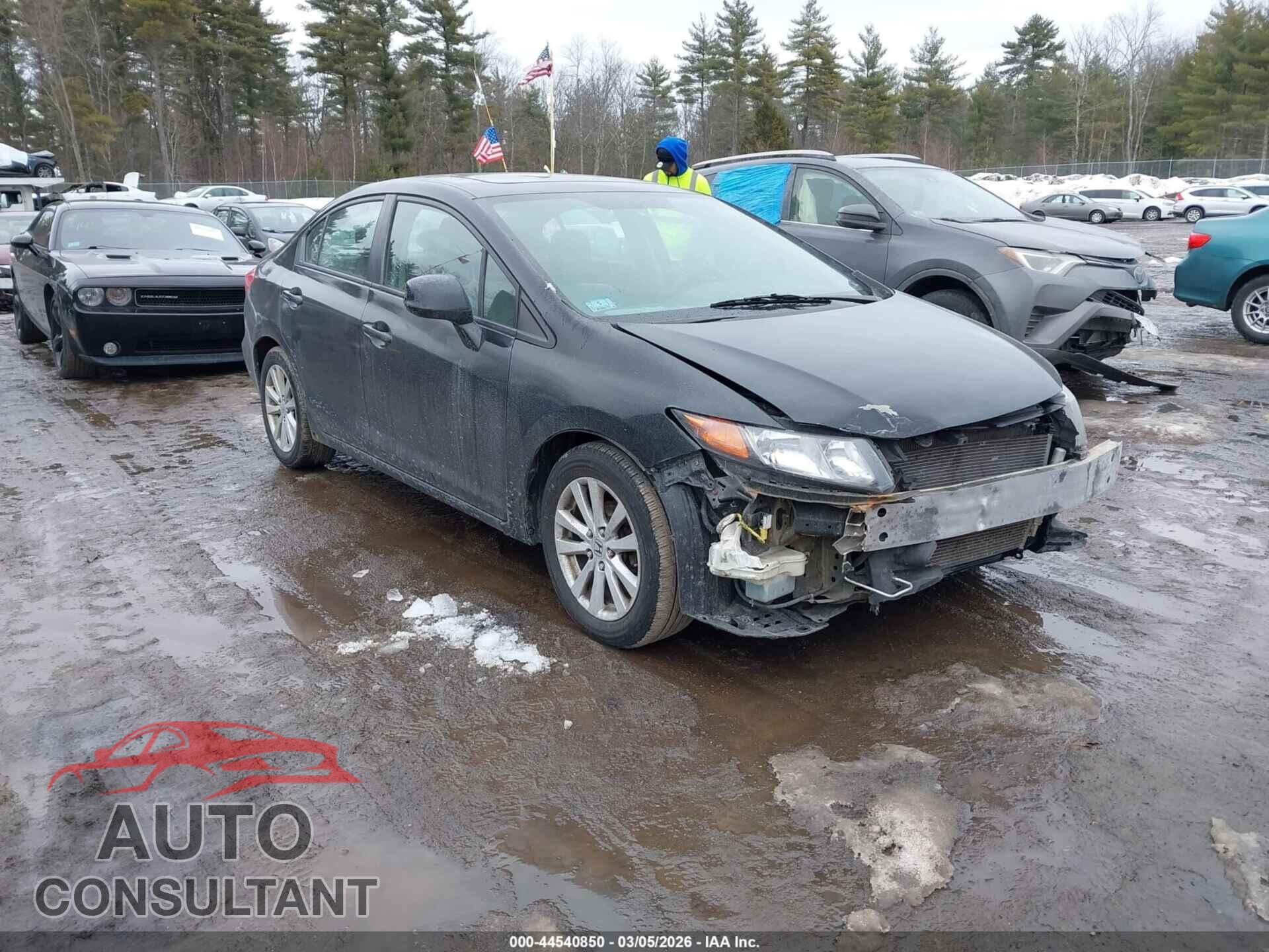 HONDA CIVIC 2012 - 2HGFB2F99CH530040