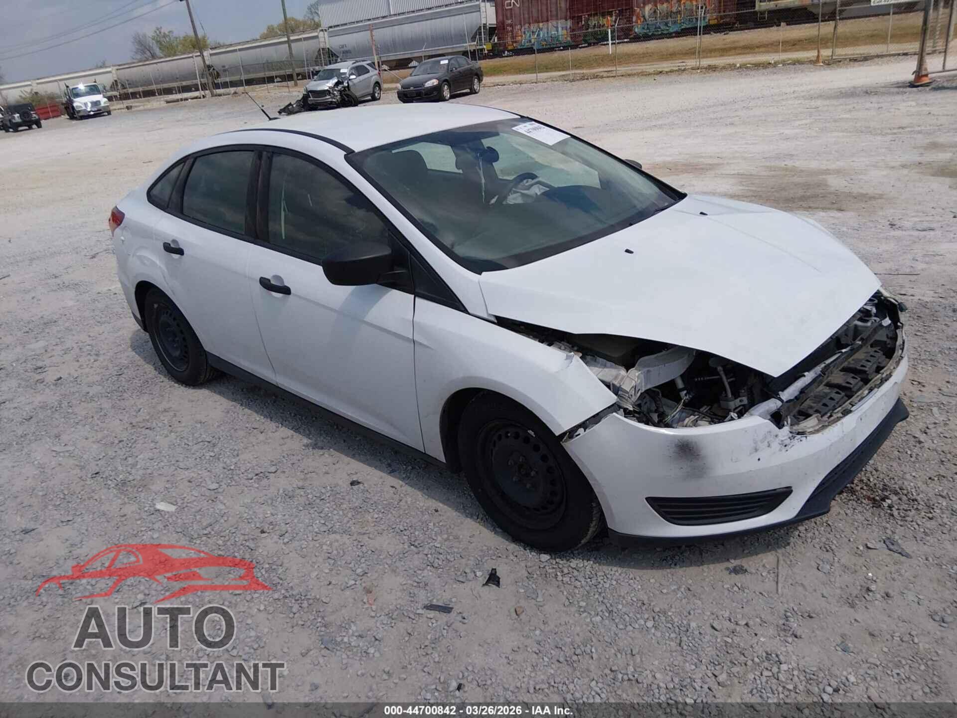 FORD FOCUS 2016 - 1FADP3E23GL399591