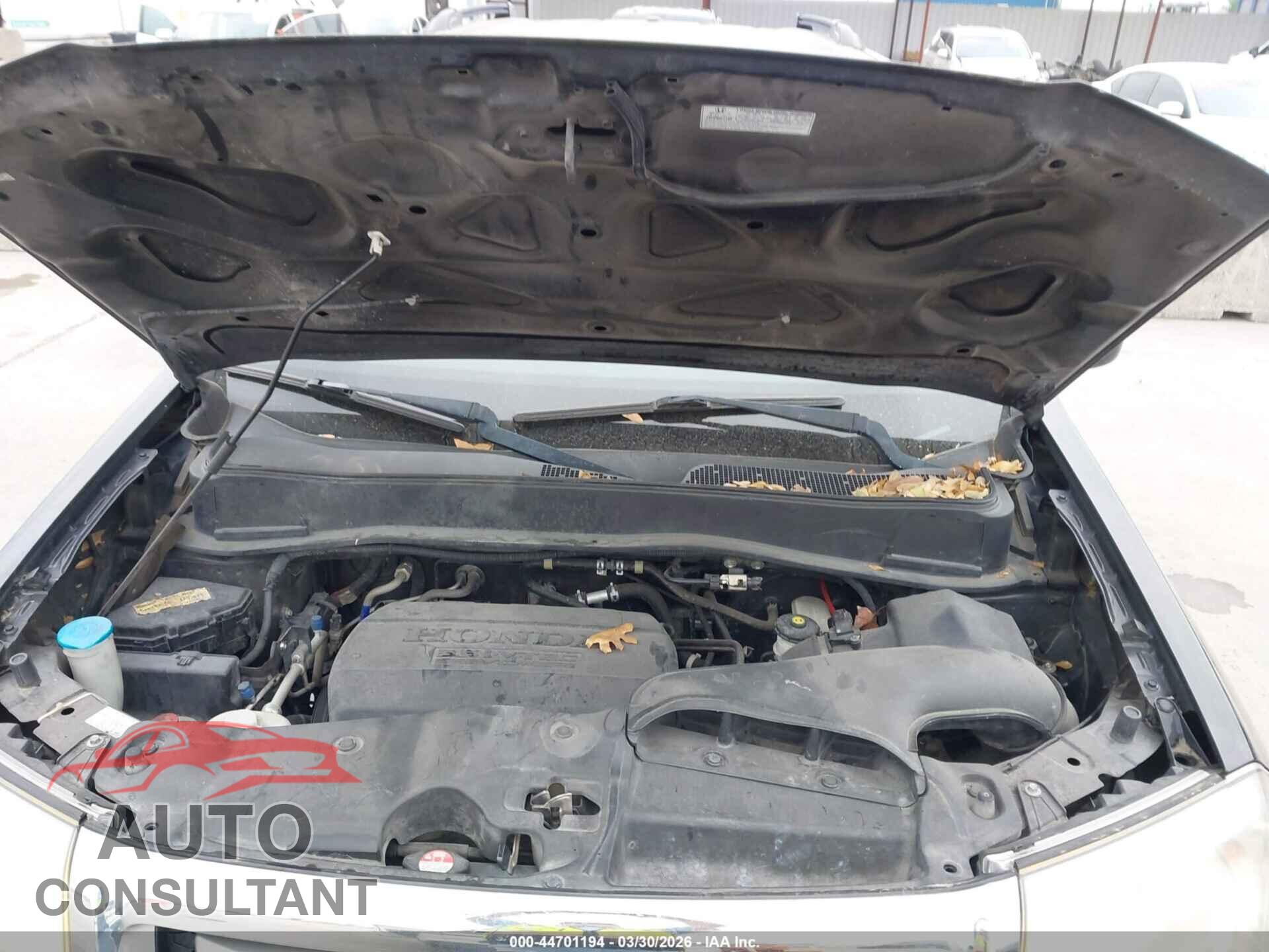 HONDA PILOT 2011 - 5FNYF3H99BB041172