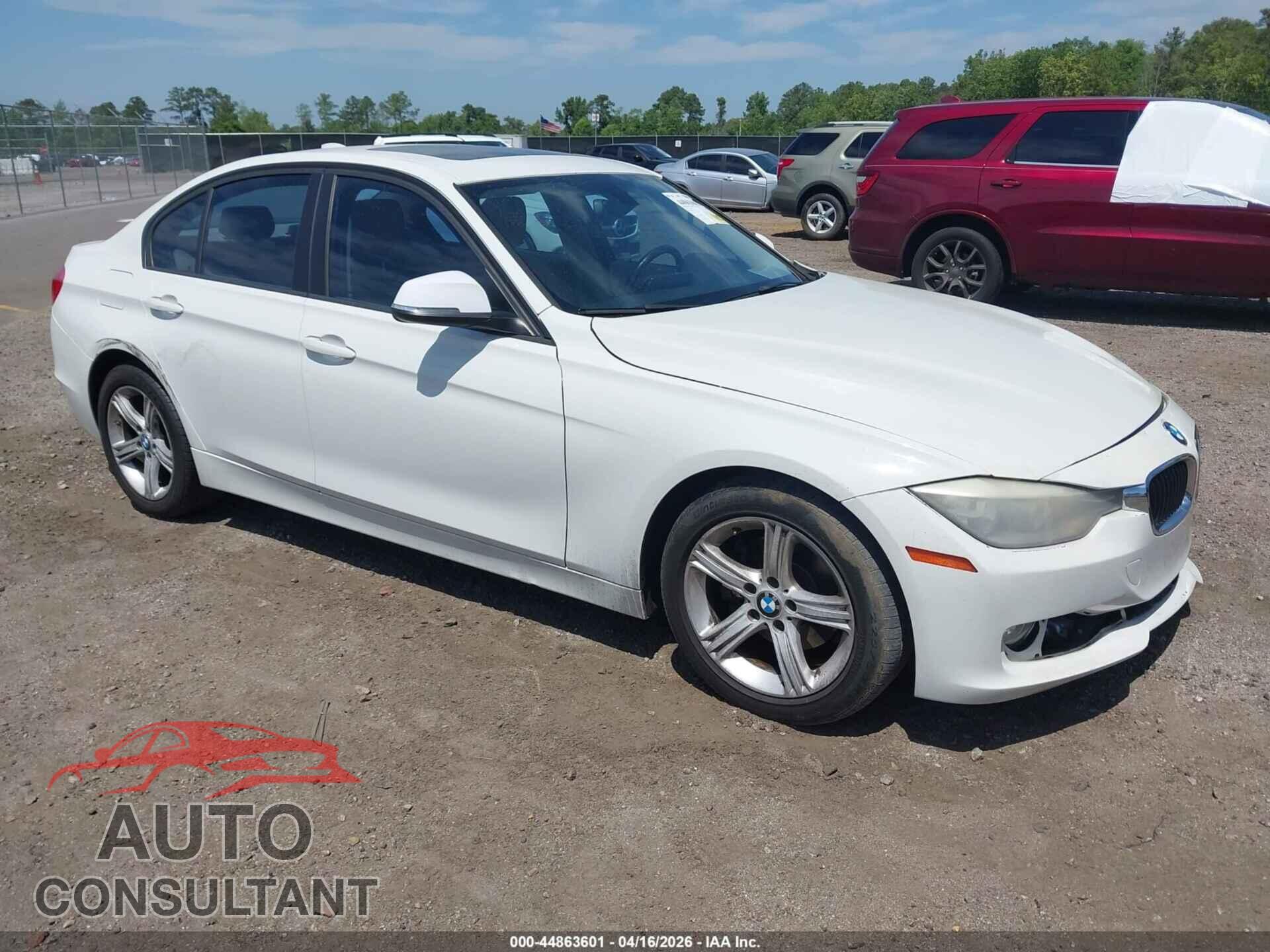 BMW 320I 2013 - WBA3B1C57DK128148