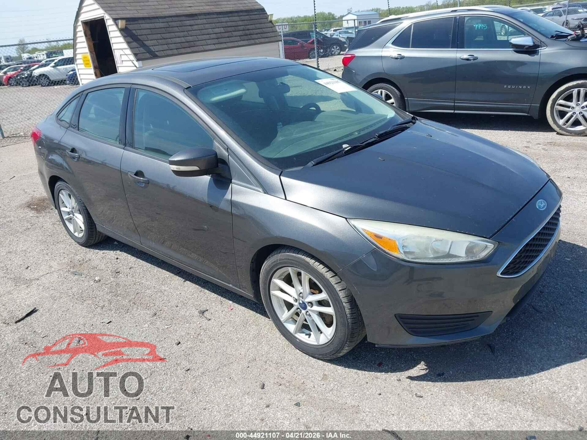 FORD FOCUS 2015 - 1FADP3F22FL325575