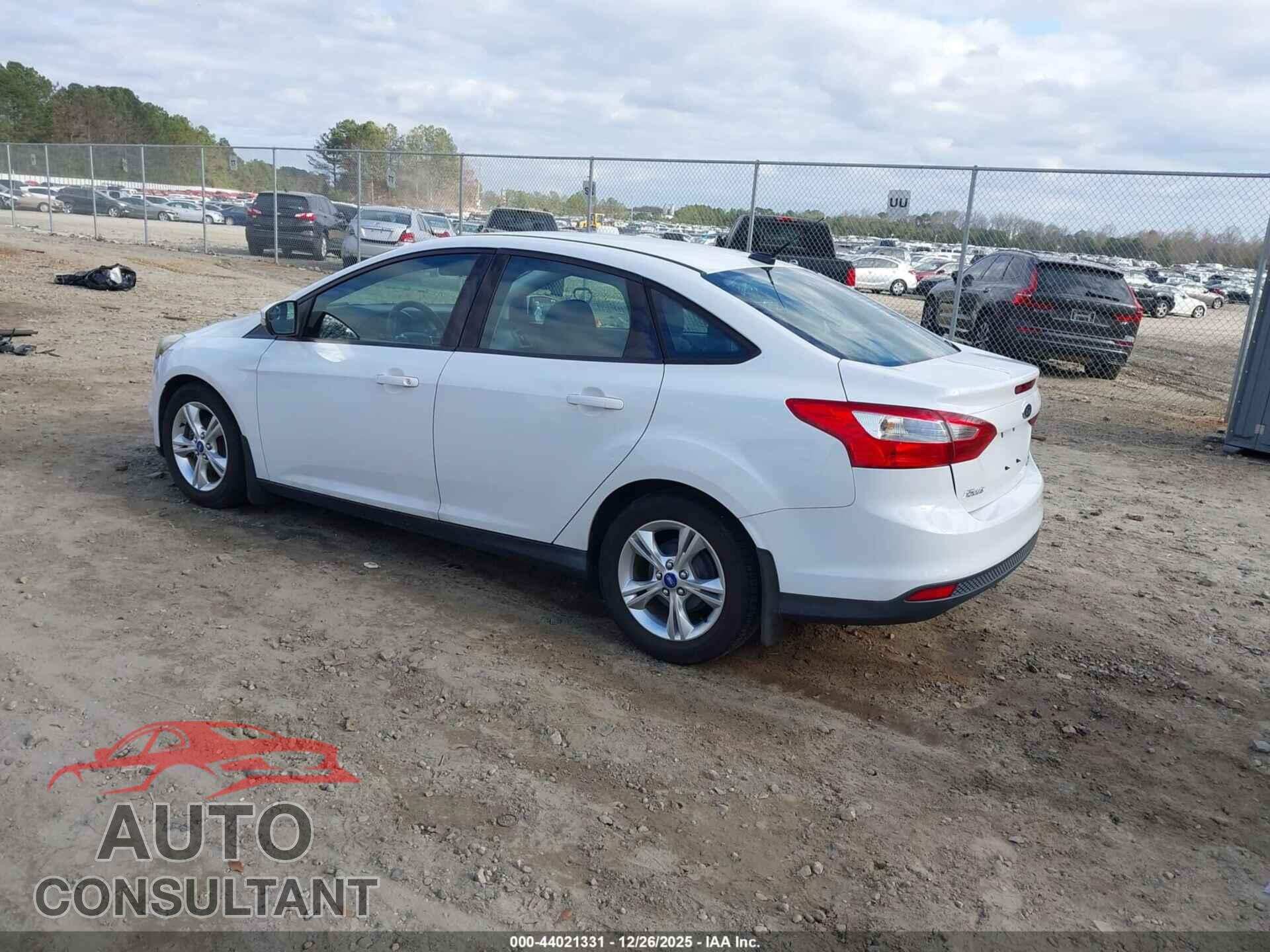 FORD FOCUS 2013 - 1FADP3F21DL194247
