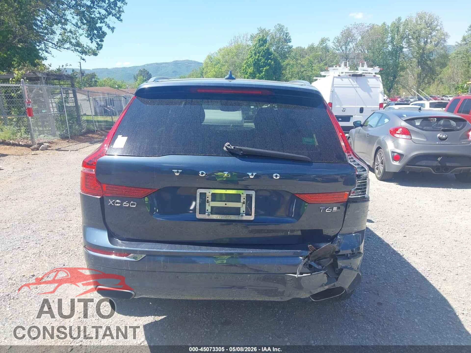 VOLVO XC60 2018 - YV4A22RL3J1046292