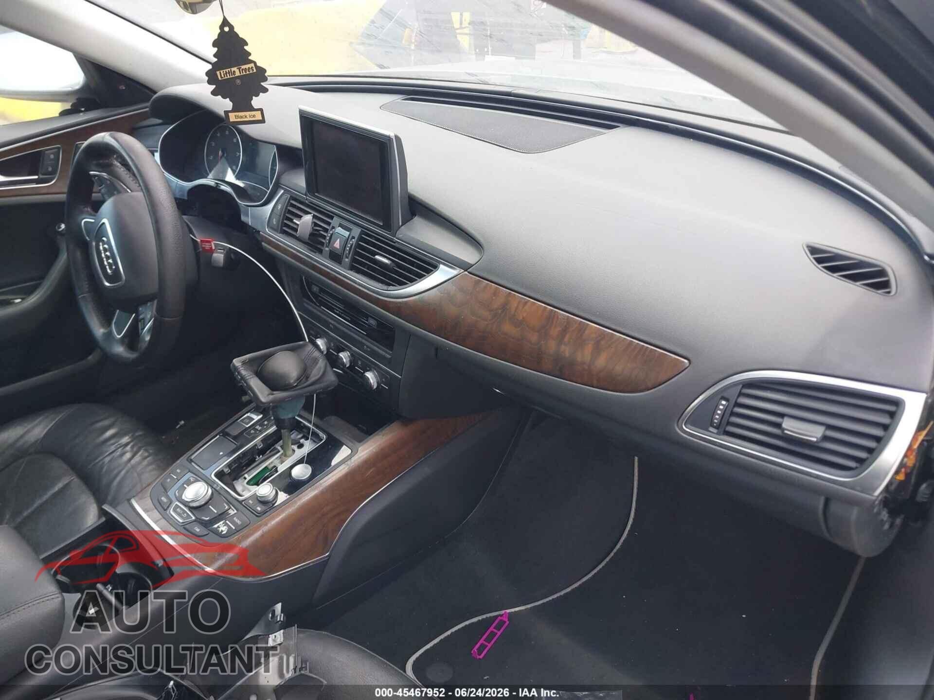 AUDI A6 2013 - WAUDFAFC2DN051366