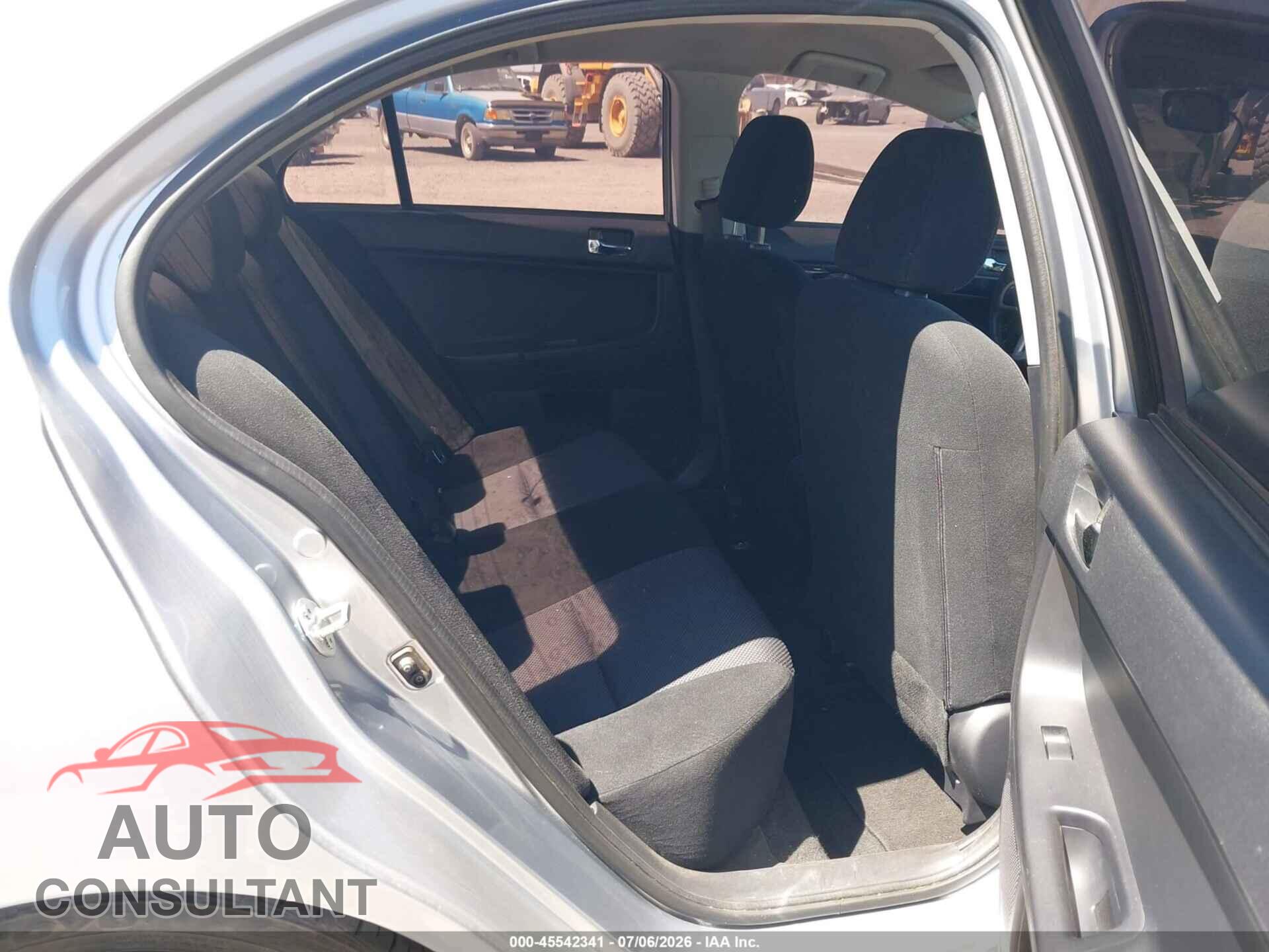 MITSUBISHI LANCER EVOLUTION 2015 - JA32W8FV8FU006606