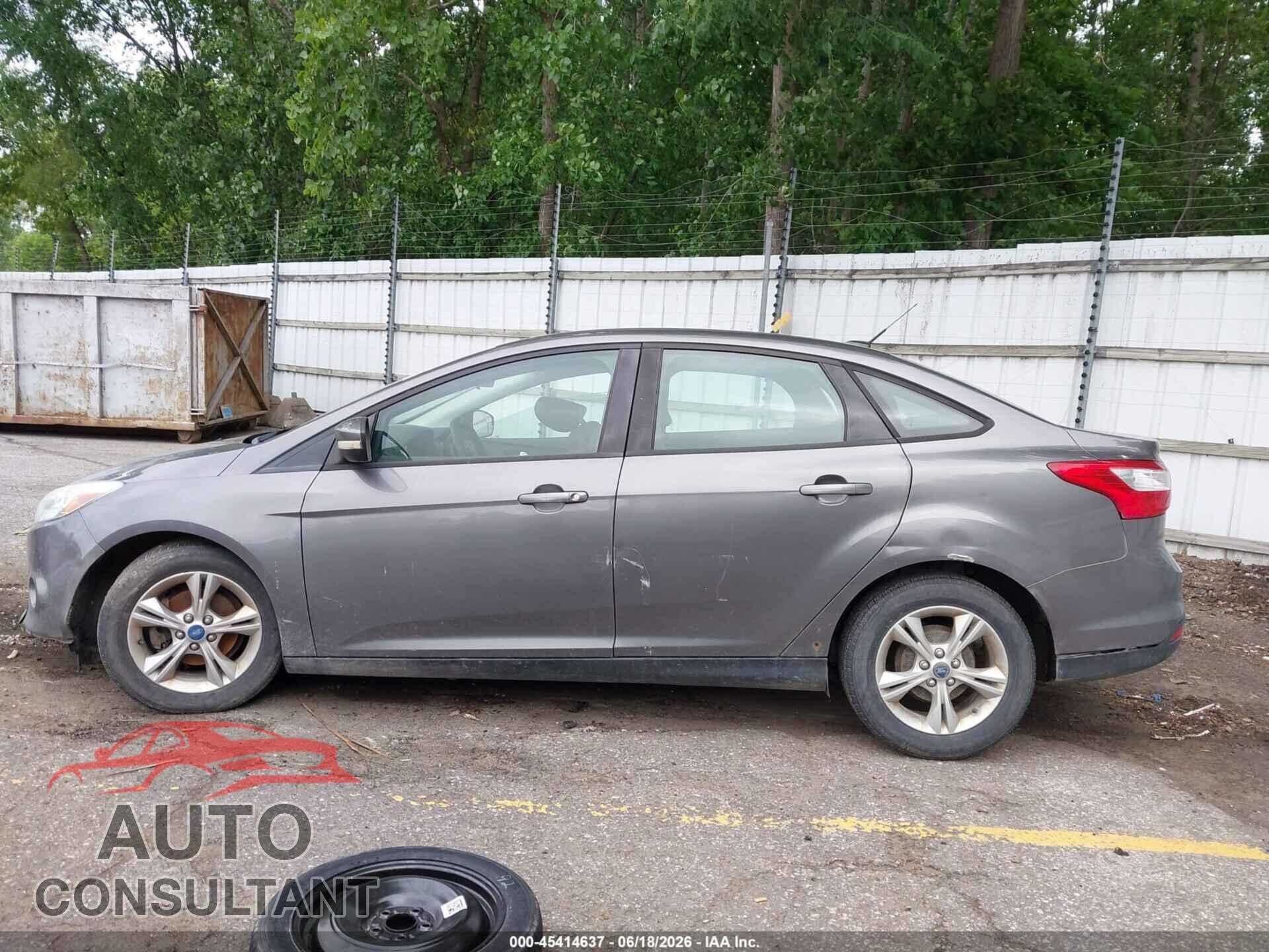 FORD FOCUS 2013 - 1FADP3F23DL219567